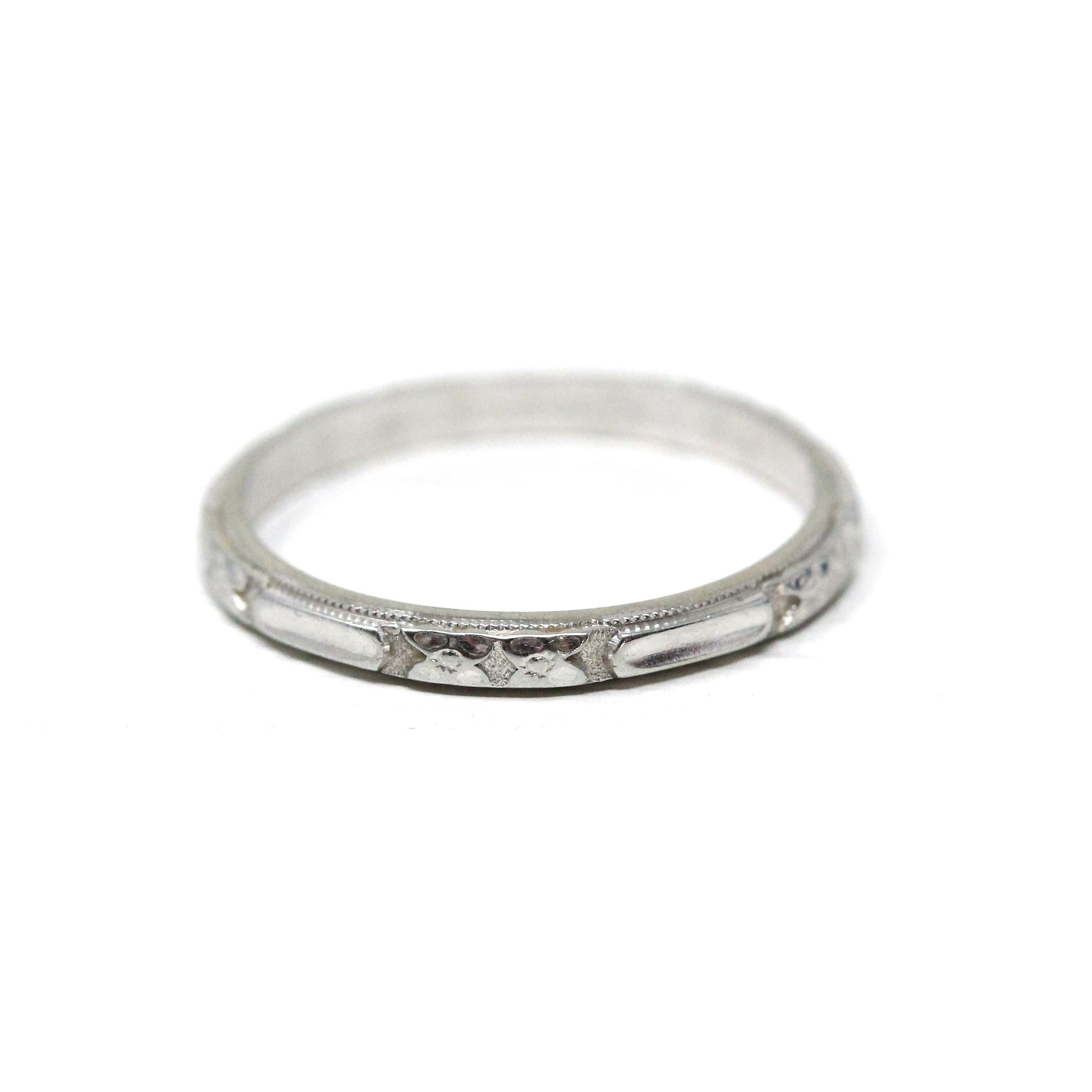 Art Deco Wedding Band - Vintage 18k White Gold Floral Eternity Ring - Circa 1930s Size 5.75 Bridal Stacking Fine 30s Orange Blossom Jewelry