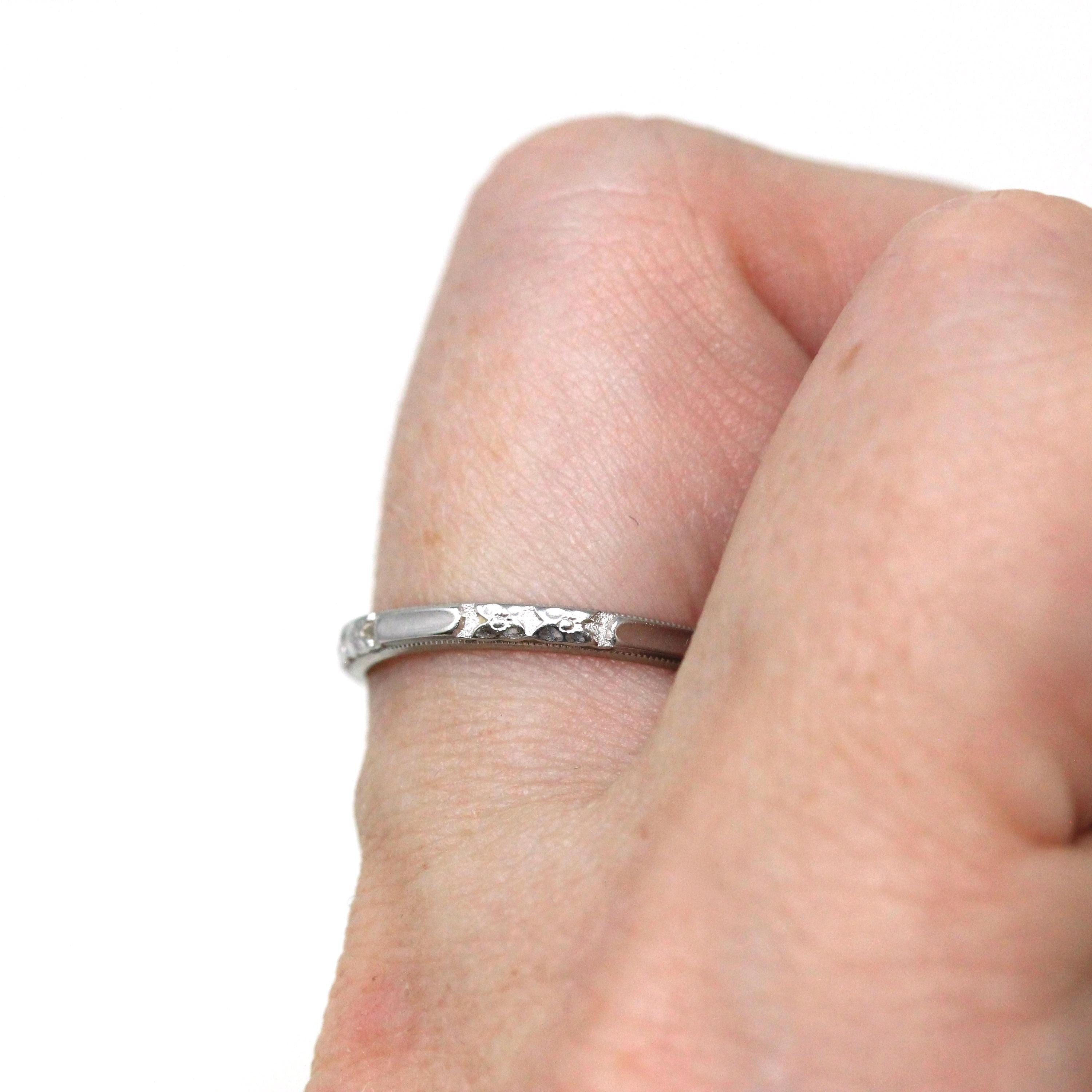 Art Deco Wedding Band - Vintage 18k White Gold Floral Eternity Ring - Circa 1930s Size 5.75 Bridal Stacking Fine 30s Orange Blossom Jewelry