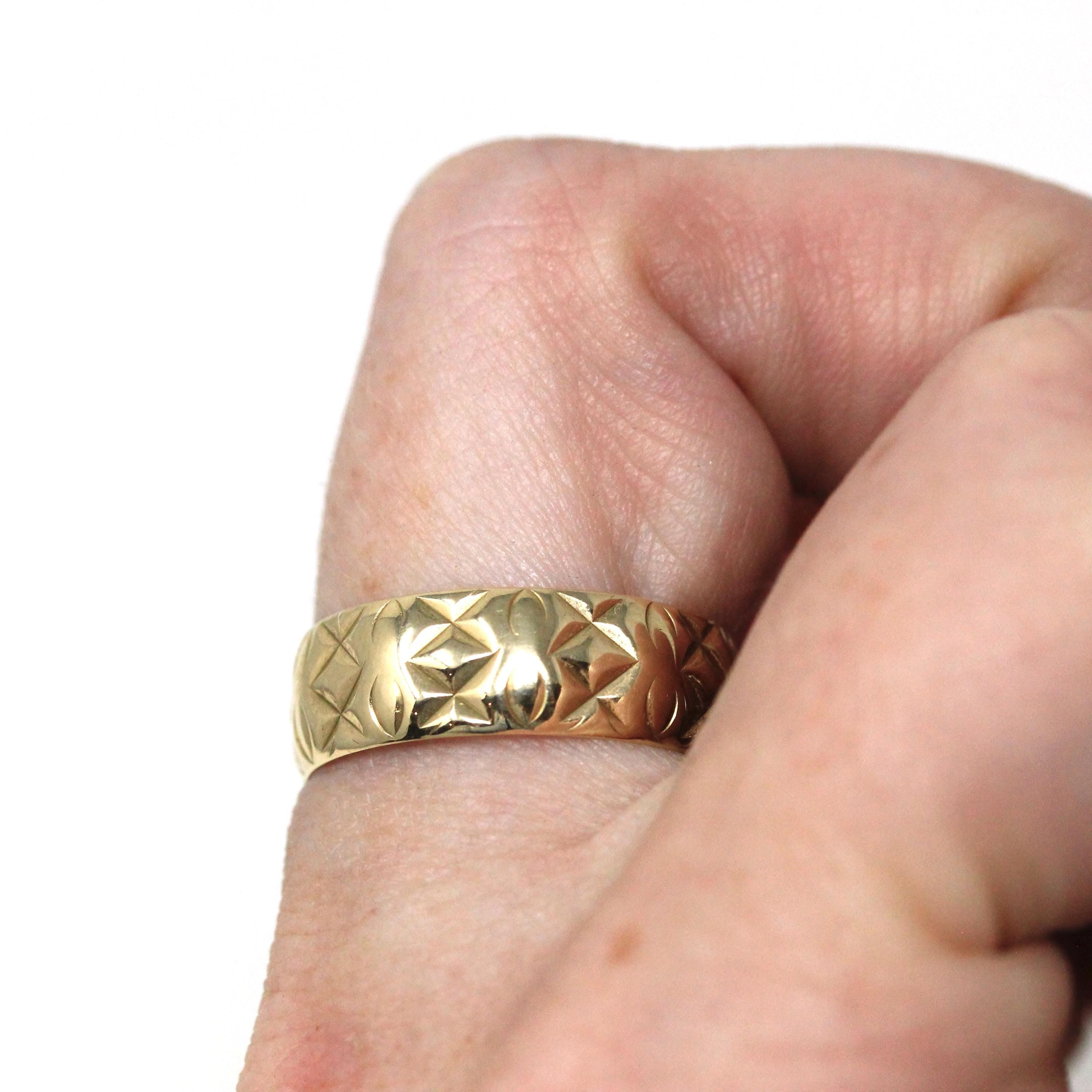 Wide Criss Cross Band - Vintage Retro Engraved 9k Yellow Gold Ring - London England - Dated 1966 Size 7 1/4 Slade & Wolfe - Fine 60s Jewelry