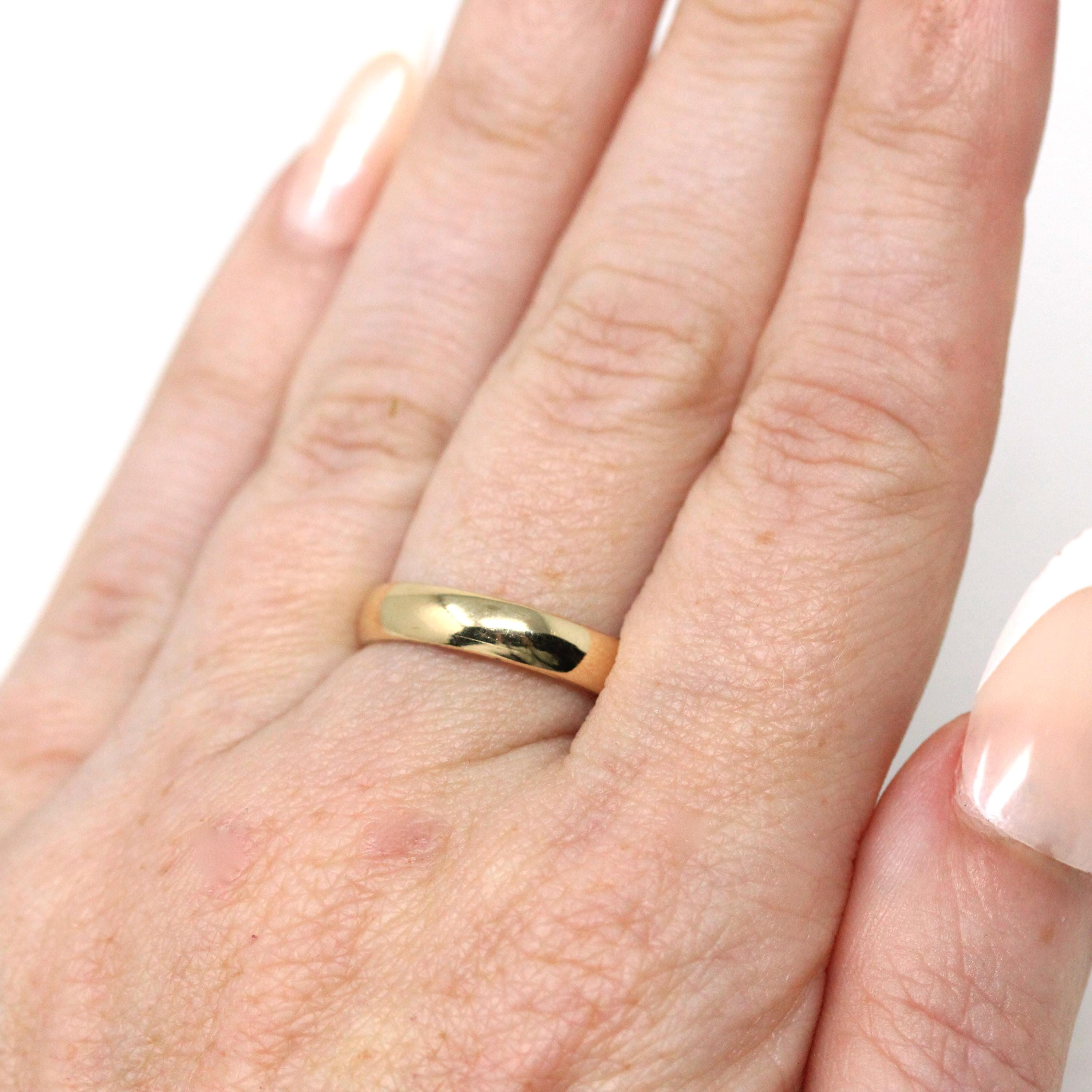 Retro Ring Band - Vintage 9k Yellow Gold London England UK - Circa 1980s Era Size 6 English Hallmarks - 3.8 MM - Fine Minimalist 80s Jewelry