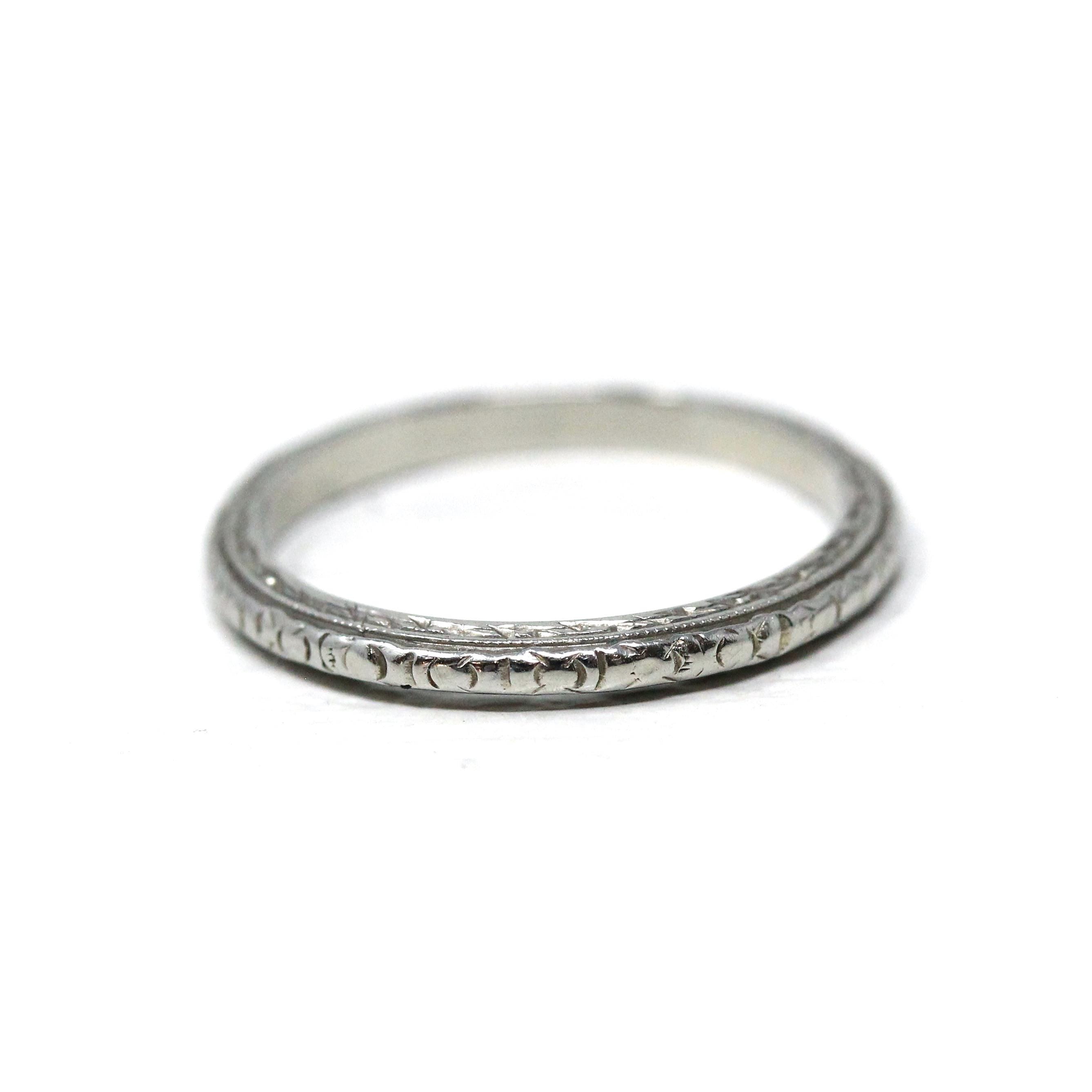 Antique Wedding Band - Art Deco Era 18k White Gold Eternity Floral Ring - Vintage Circa 1930s Size 4 3/4 Stacking Bridal Fine 30s Jewelry