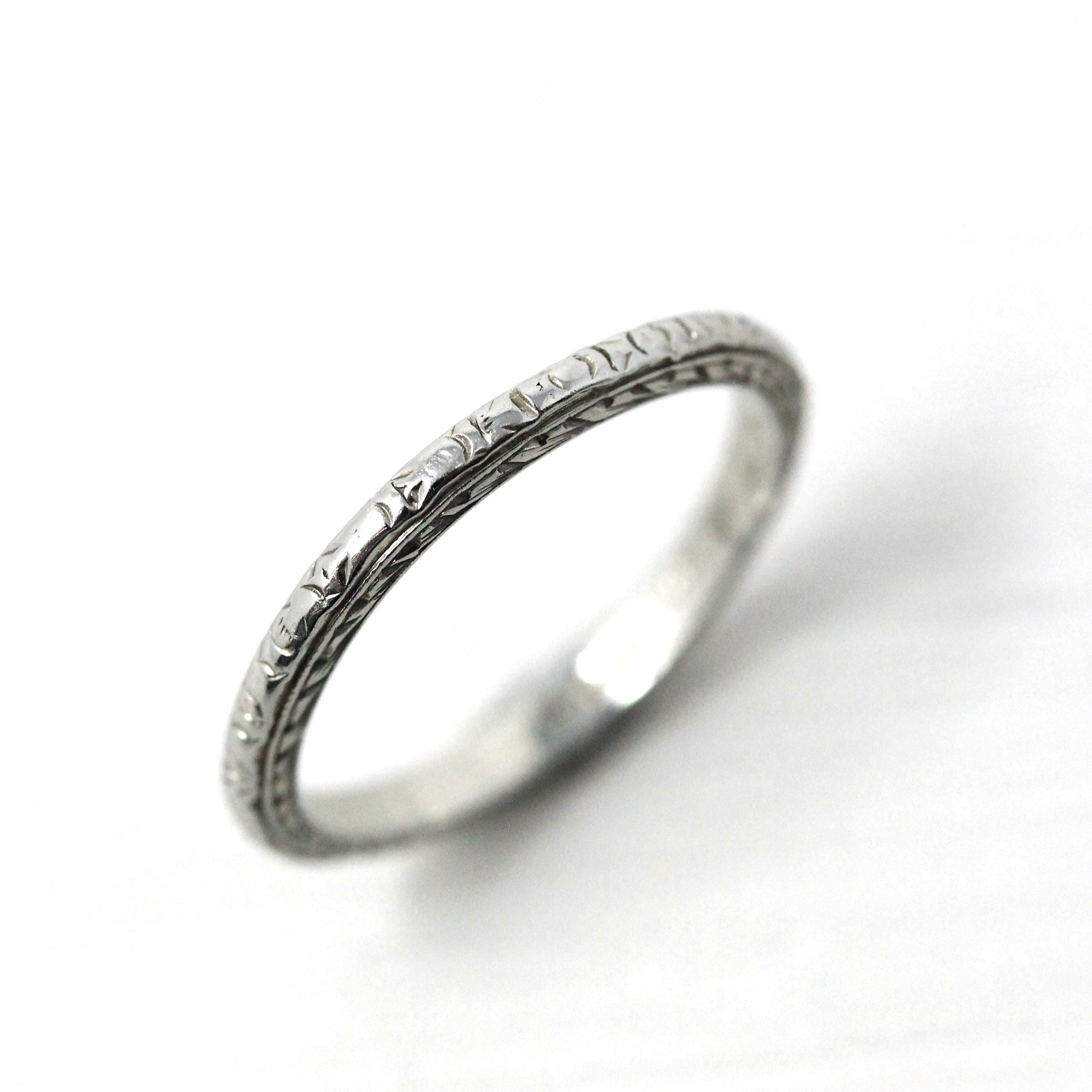 Antique Wedding Band - Art Deco Era 18k White Gold Eternity Floral Ring - Vintage Circa 1930s Size 4 3/4 Stacking Bridal Fine 30s Jewelry