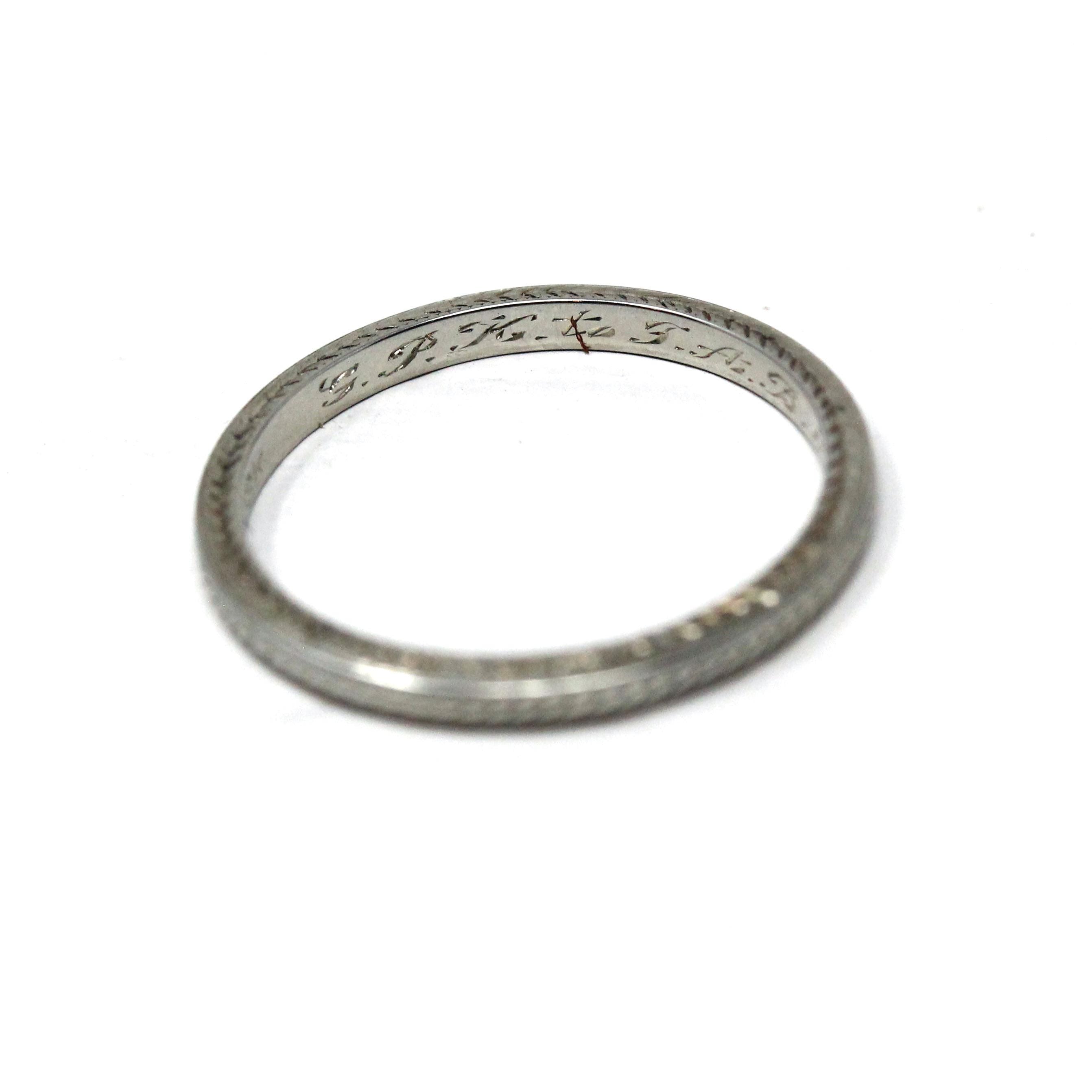 Vintage Wedding Band - Art Deco Era 18k White Gold Eternity Wheat Design Ring - Vintage Dated 1926 Size 6 3/4 Bridal Fine 20s Jewelry