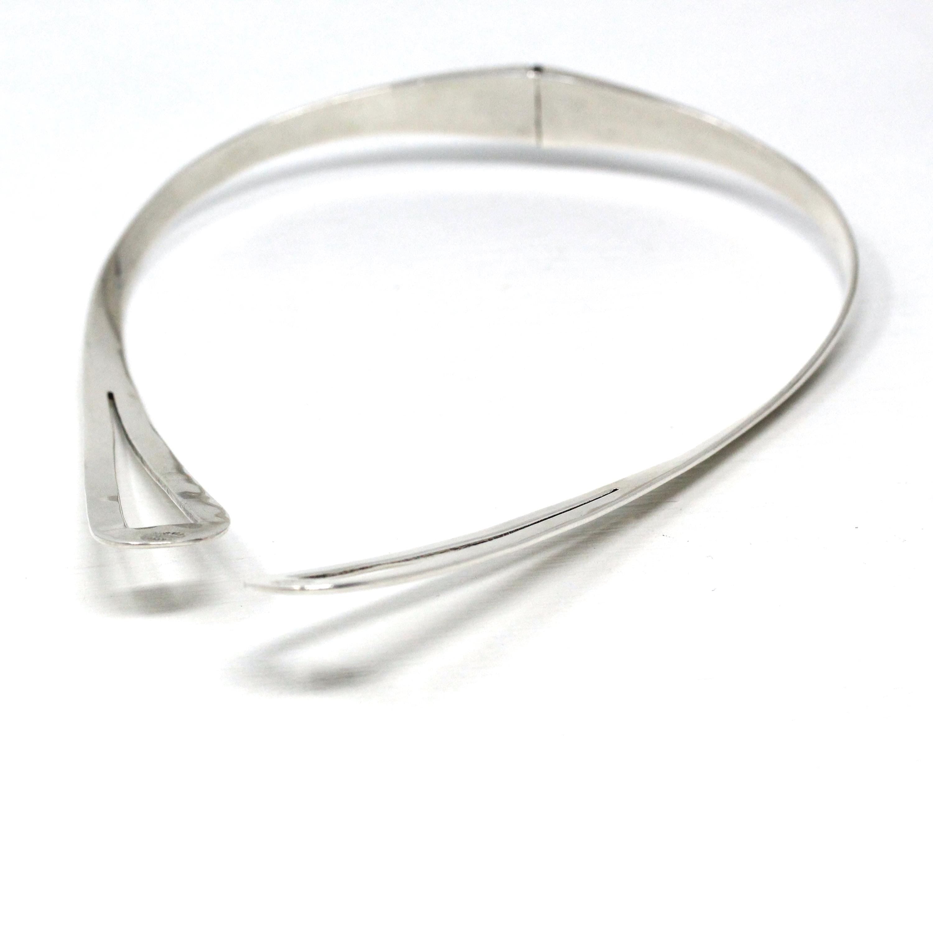 Vintage Collar Necklace - Sterling Silver Hinged Collar Bib Modernist Statement Piece - Modern Circa 1980s Era Curved 925 Mexico 80s Jewelry