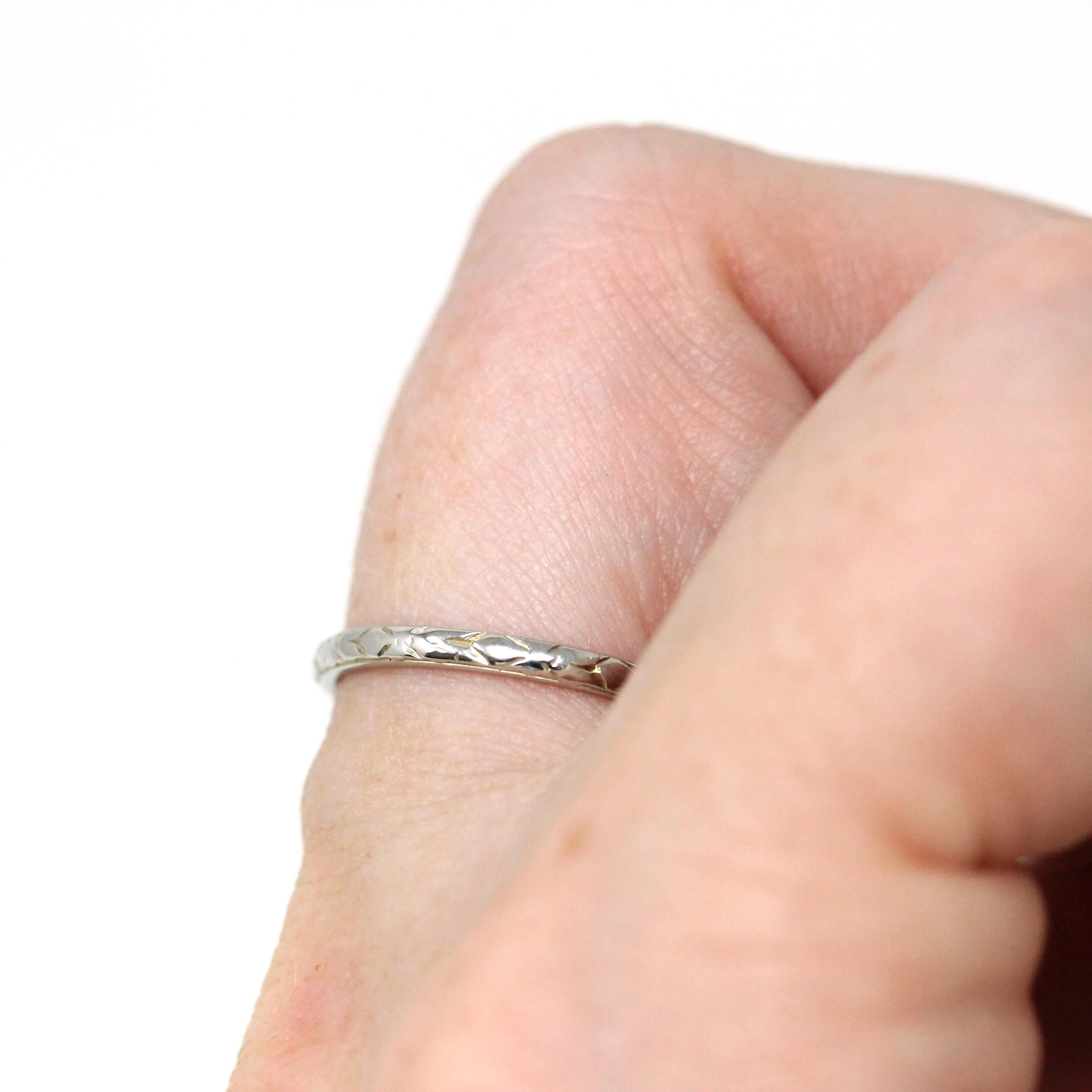 Antique Wedding Band - Art Deco Era 18k White Gold Faint Engraved Design Ostby & Barton Ring - Circa 1923 Size 5 3/4 Bridal Fine 20s Jewelry