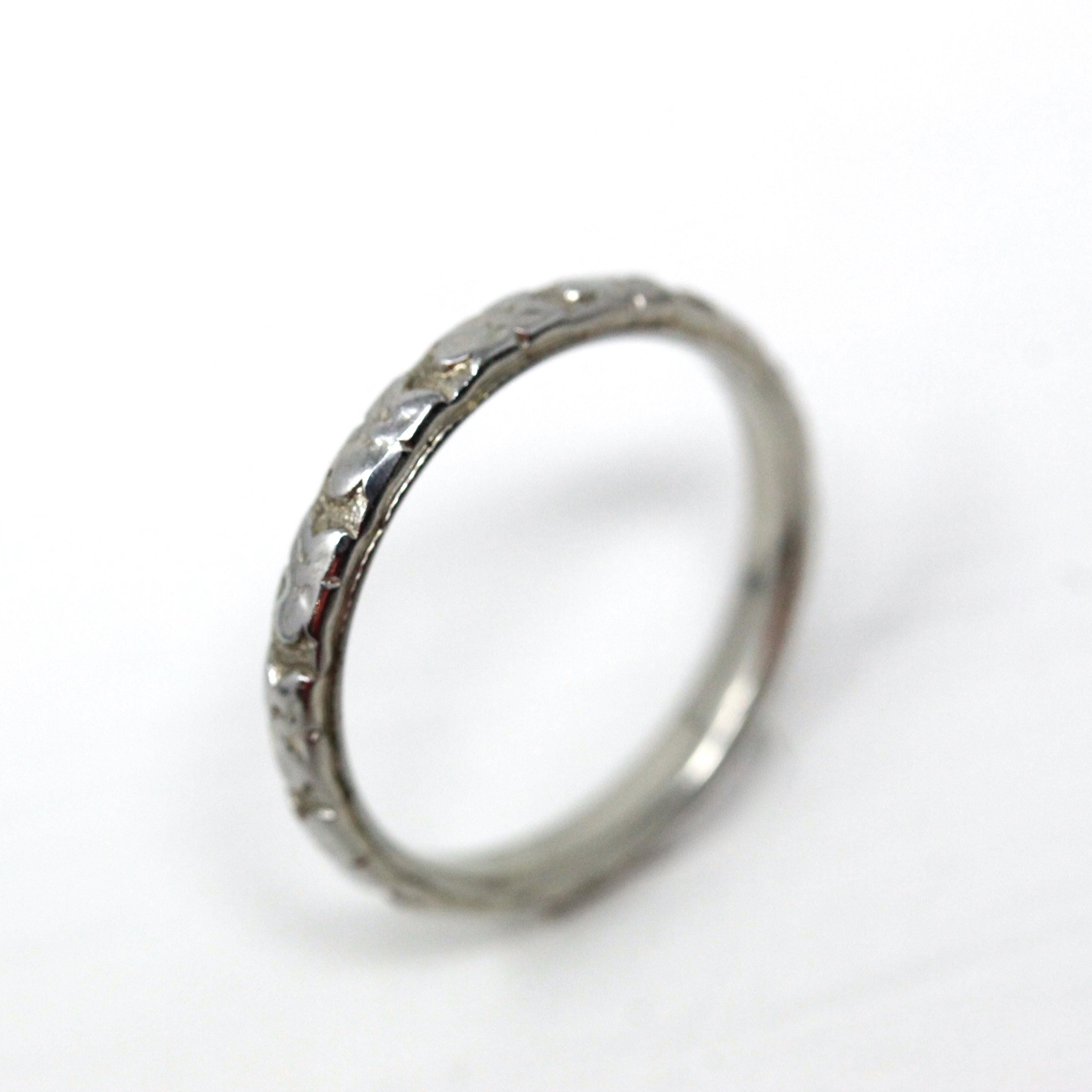 Floral Wedding Band - Vintage Art Deco 18k White Gold Flower Eternity Ring - Circa 1930s Era Size 5 1/2 Bridal Unisex Fine 30s Era Jewelry