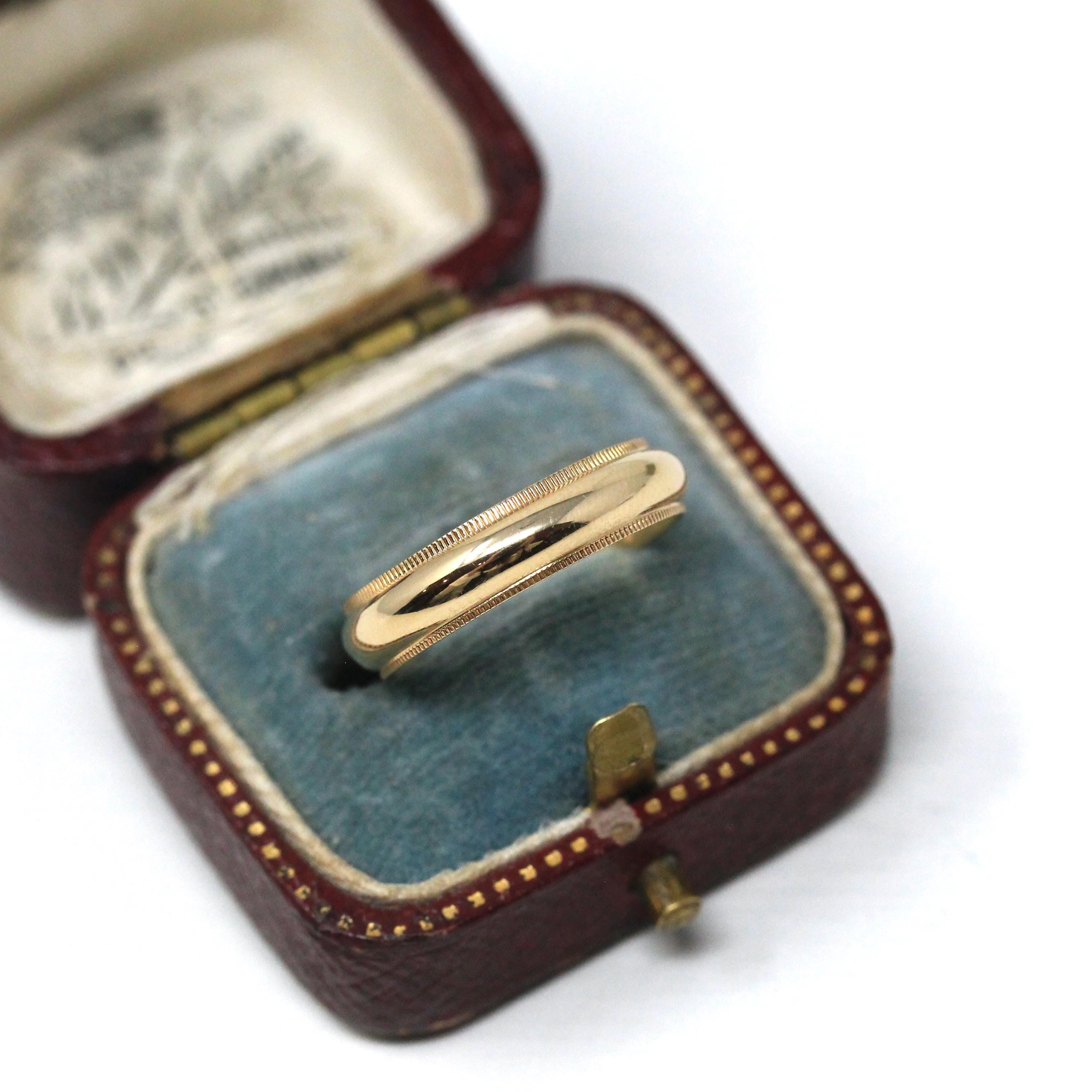 Milgrain Wedding Band - Modern 14k Yellow Gold Unadorned Plain 4.35 MM Ring - Circa 1940s Era Size 6.25 Unisex Stacking Fine 40s Era Jewelry