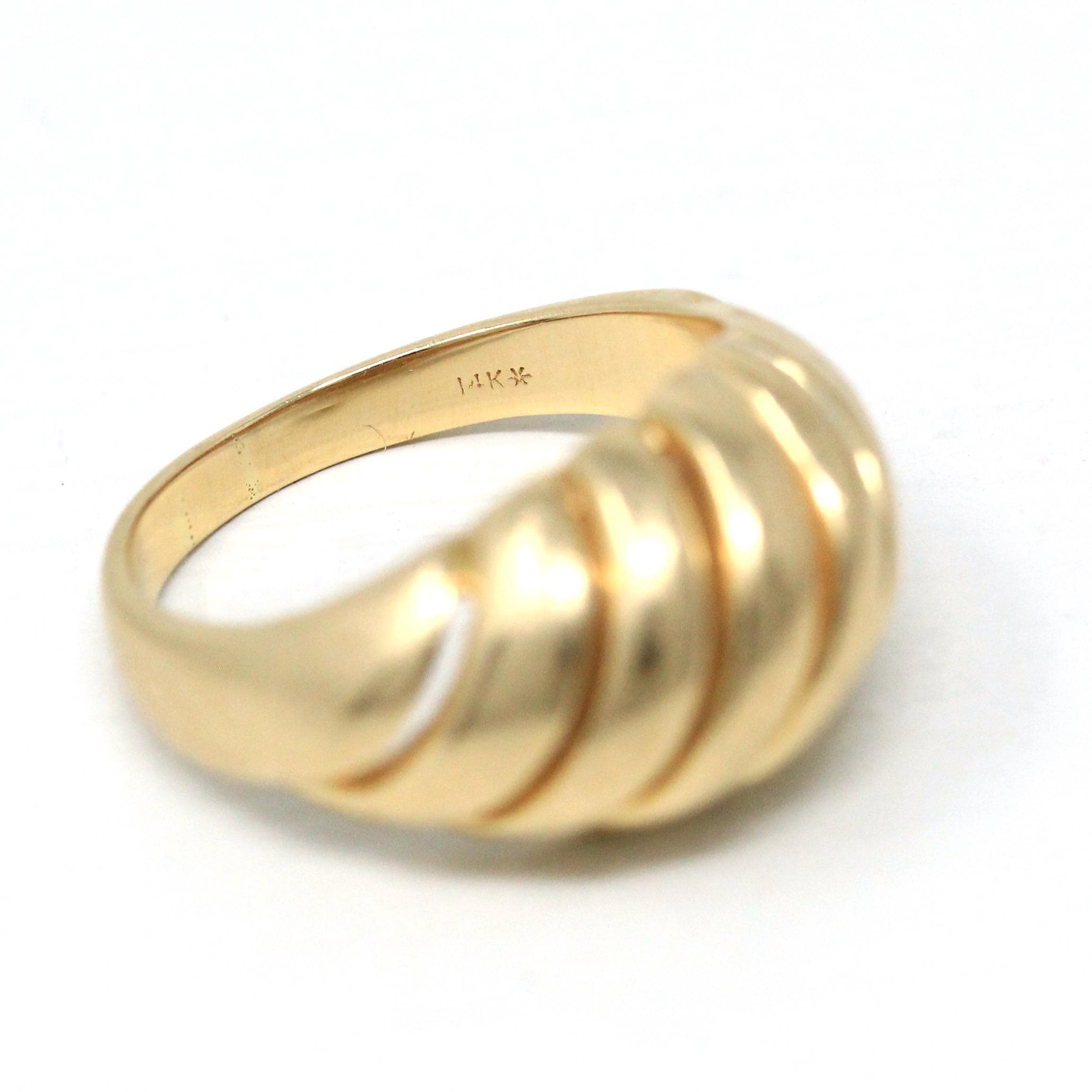 Estate Croissant Ring - Vintage 14k Yellow Gold Classic Polished Twisted Dome Style - Modern 1990s Size 6 1/2 Shrimp Unisex Fine 90s Jewelry