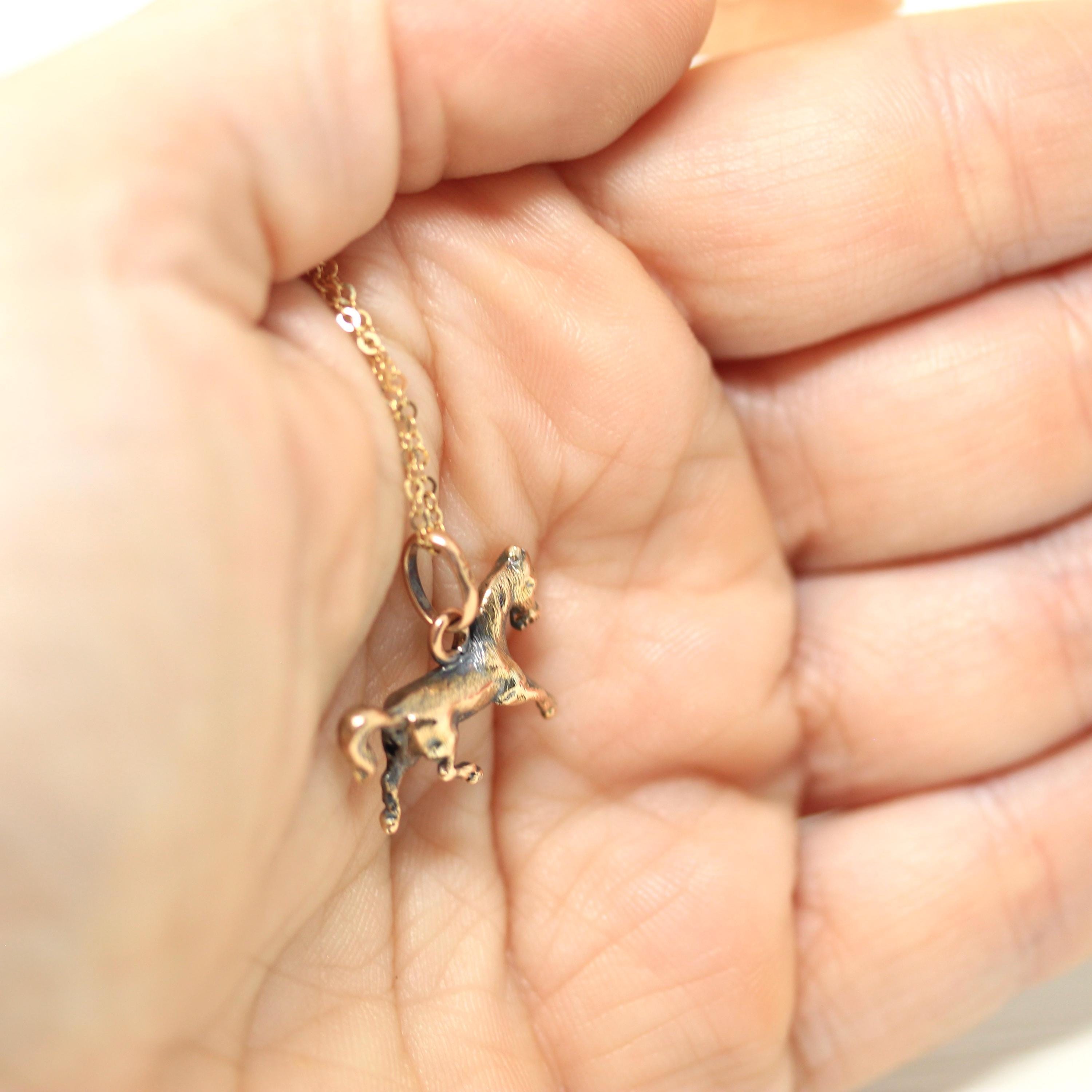 Vintage Horse Charm - Retro 9k Yellow Gold Dainty Equine Figural Pendant Necklace - 1960s Era Detailed Equestrian 60s Delicate Fine Jewelry