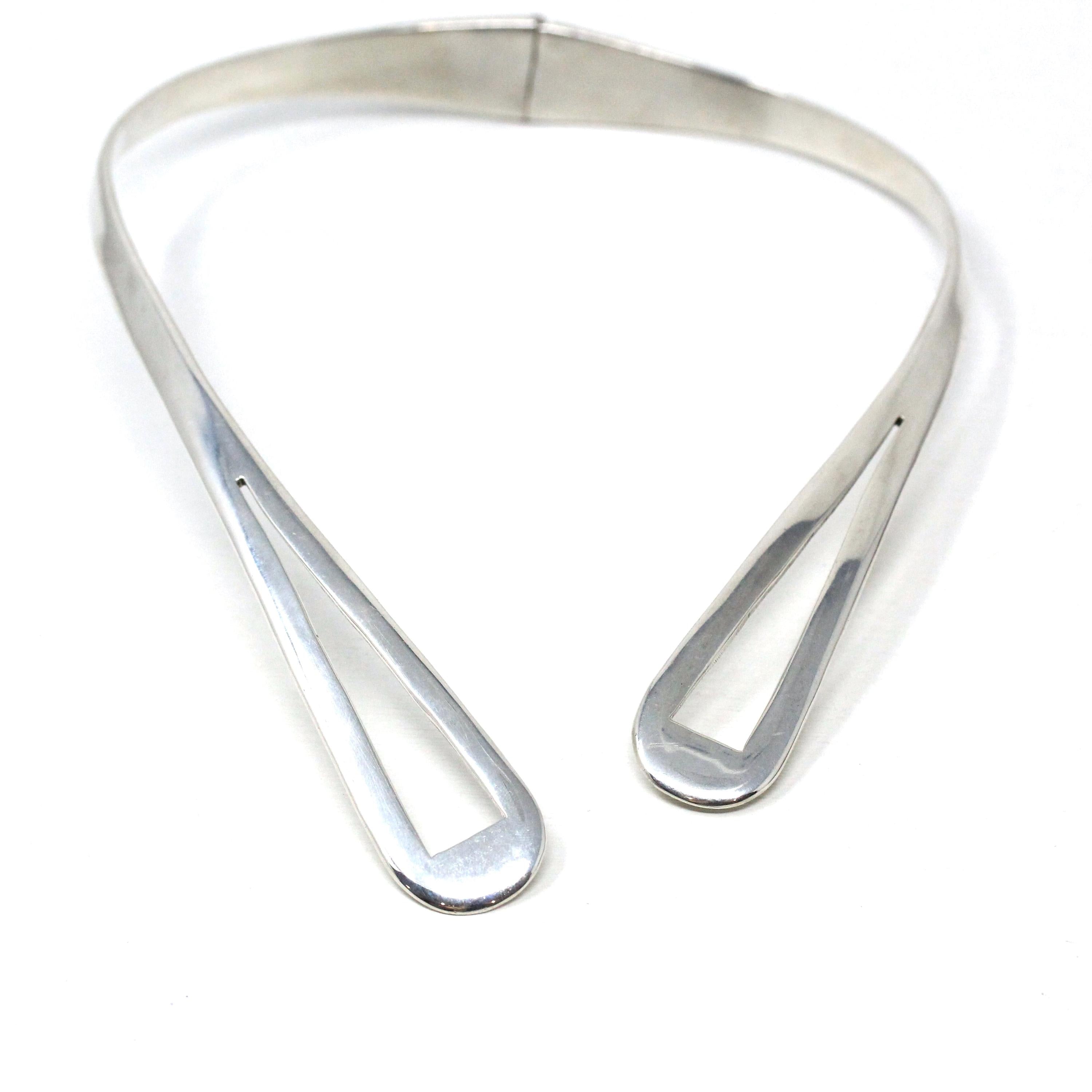Vintage Collar Necklace - Sterling Silver Hinged Collar Bib Modernist Statement Piece - Modern Circa 1980s Era Curved 925 Mexico 80s Jewelry