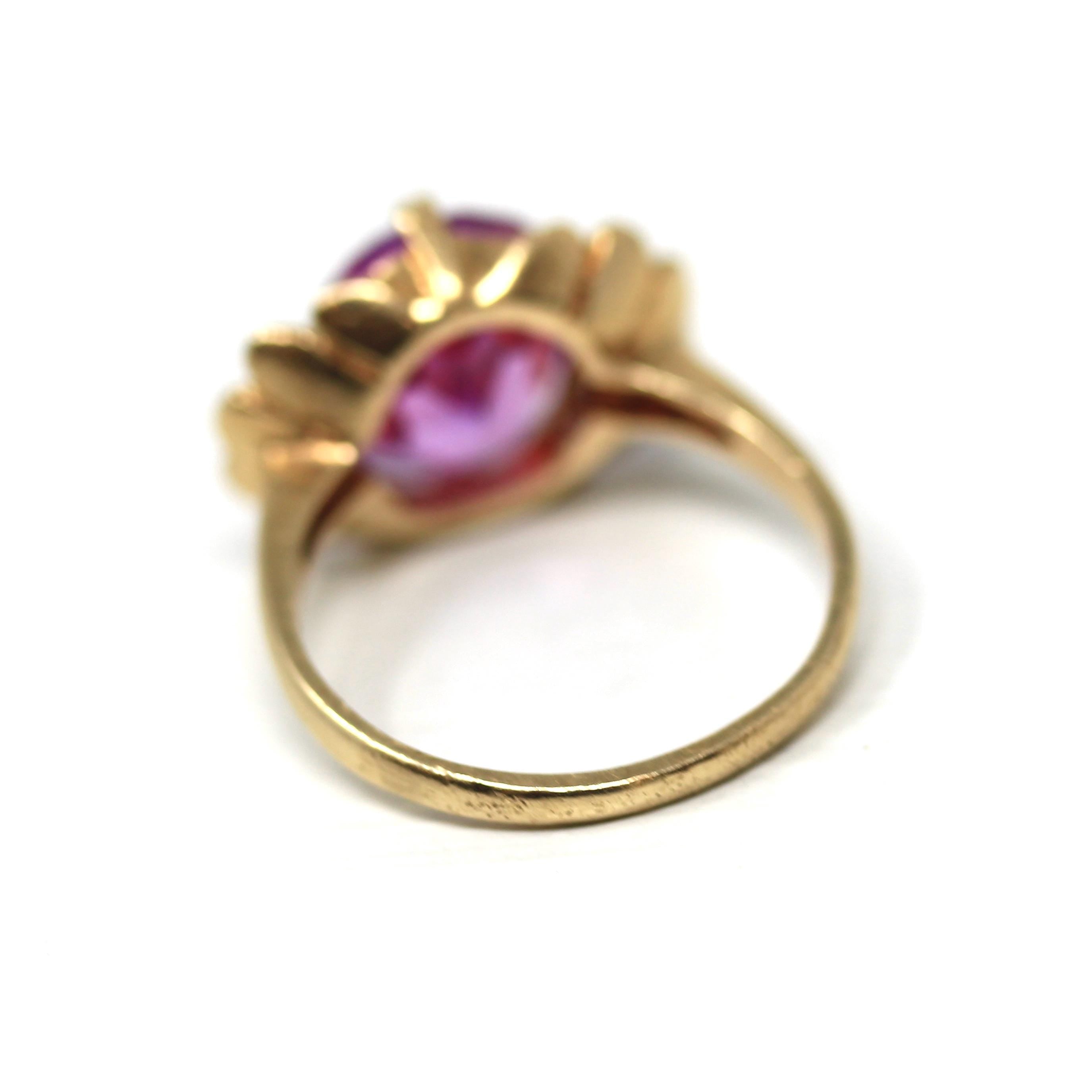 Created Sapphire Ring - Retro 10k Yellow Gold Oval Color Changing Gemstone - Circa 1940s Era Size 5 3/4 Solitaire Fine Statement Jewelry