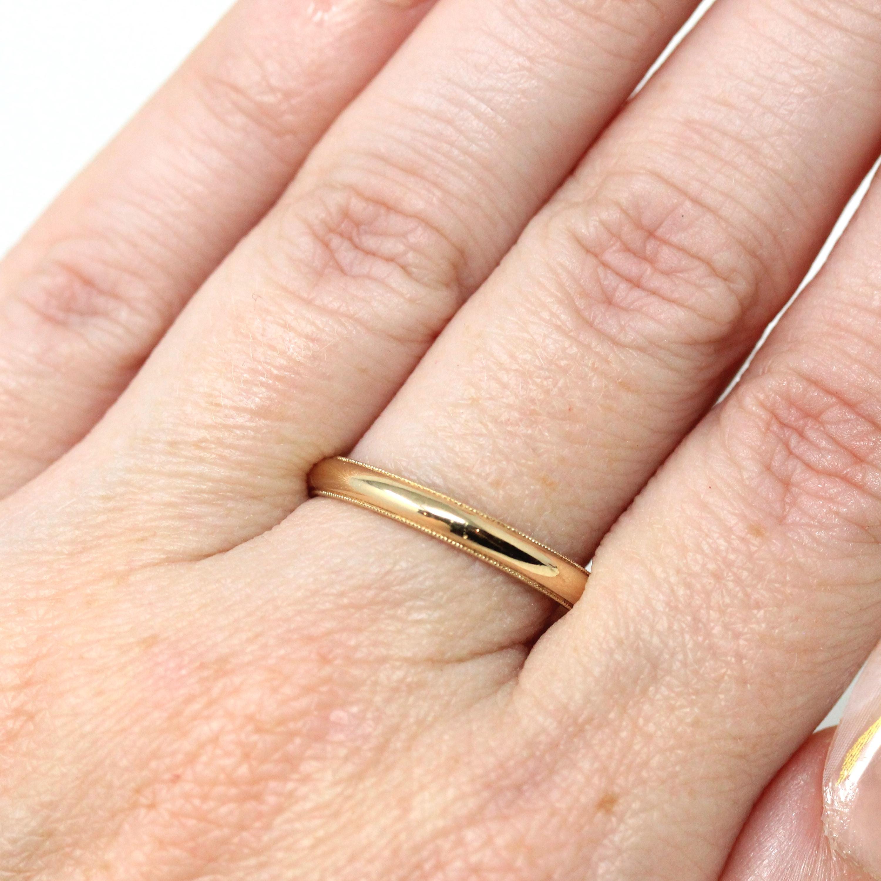 Milgrain Wedding Band - Modern 14k Yellow Gold Engraved "JD to RR 5-18-88" Ring - Estate 1988 Size 8 1/2 Men's Unisex Stacking Fine Jewelry