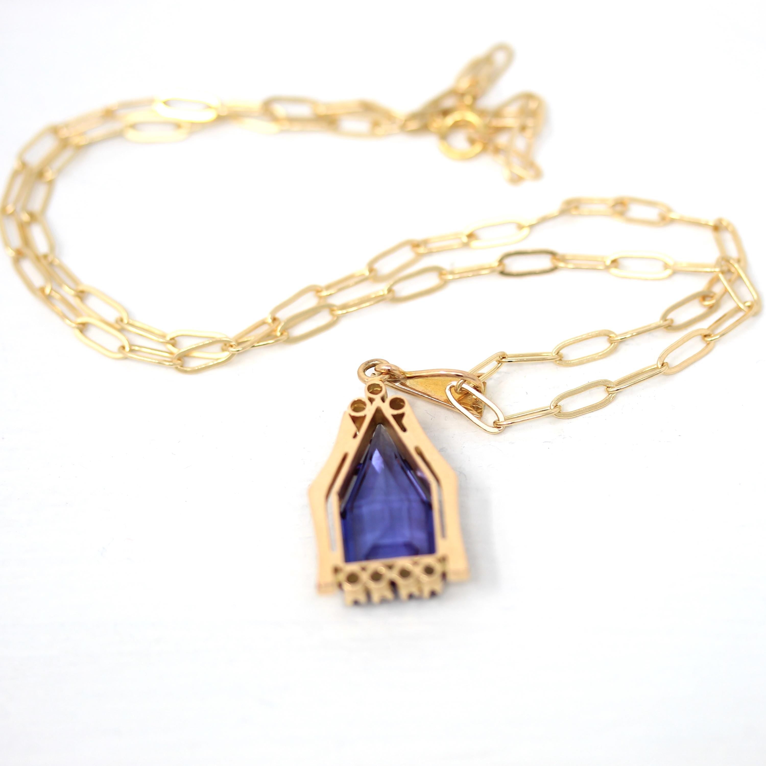 Created Color Change Sapphire Necklace - Retro 14k Yellow Gold Fancy Step Cut Purple Gem Pendant - Vintage Circa 1940s Fine Fashion Jewelry