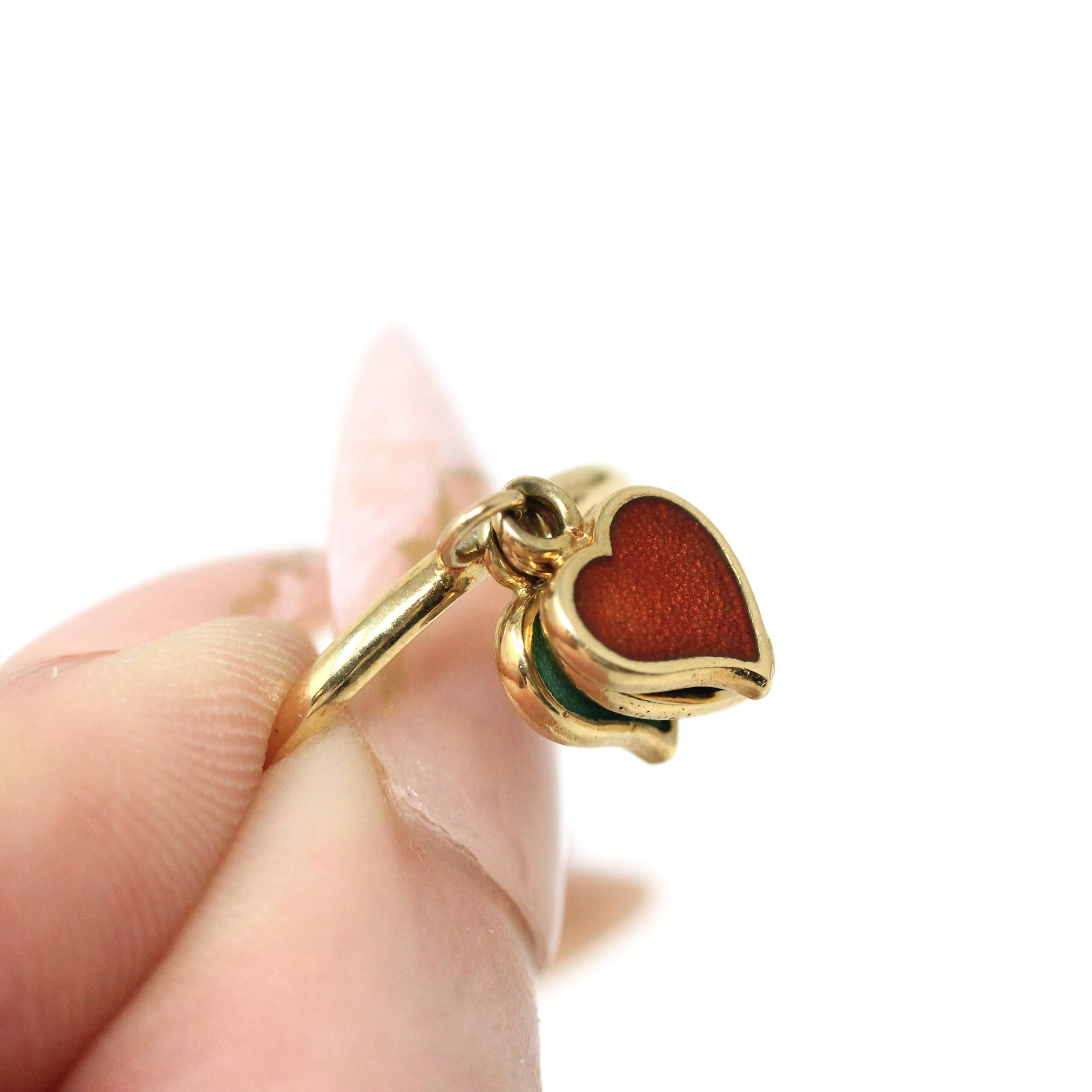 Guilloche Charm Ring - Modern Era 14k Yellow Gold Three Enamel Hearts Band - Circa 1980s Size 6 3/4 Green Blue Red Fine Fashion Jewelry