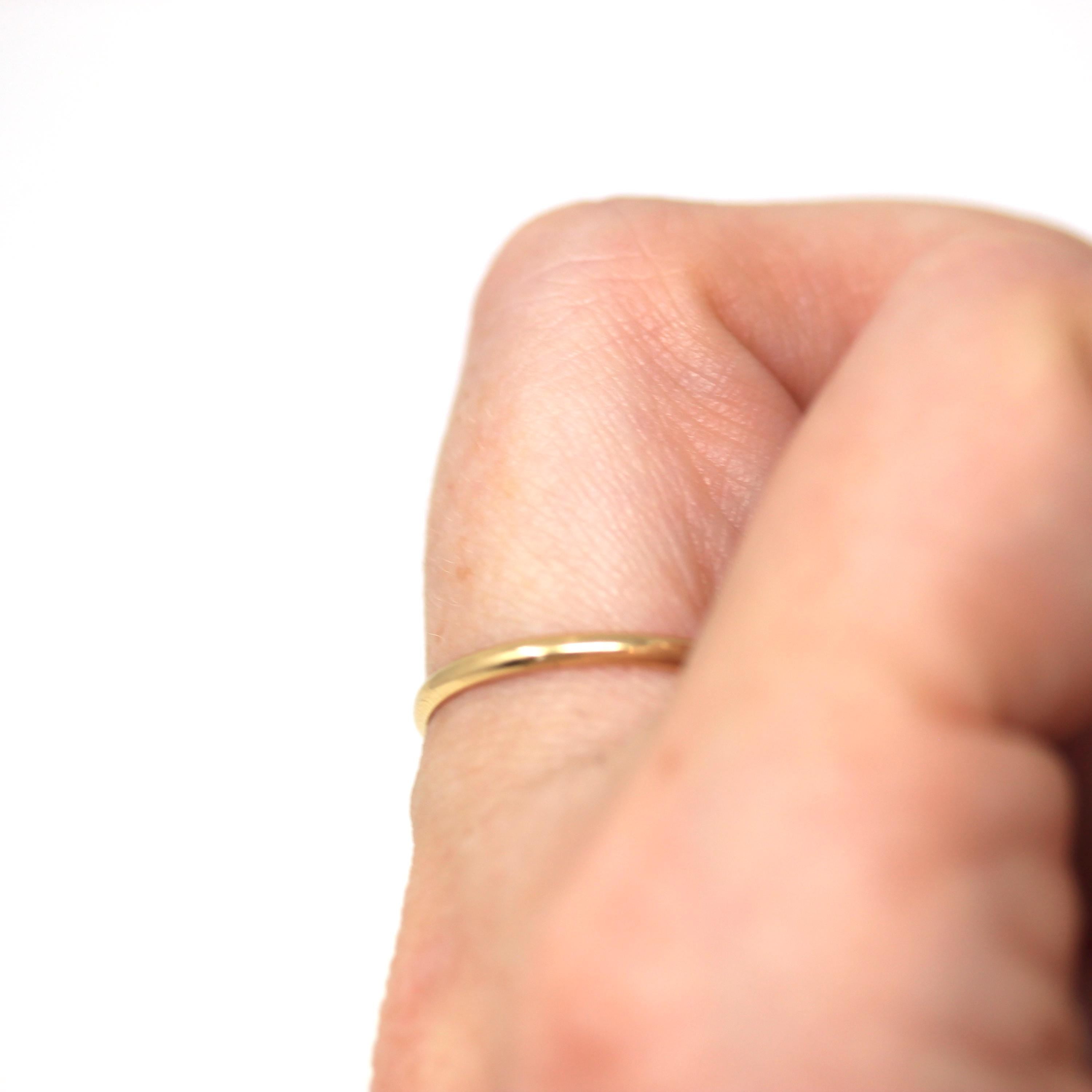 Modern Dainty Band - Minimalist 14k Yellow Gold Unadorned Plain Polished Ring- Circa 2000s Estate Size 6 1/2 Simple Stacking Fine Jewelry