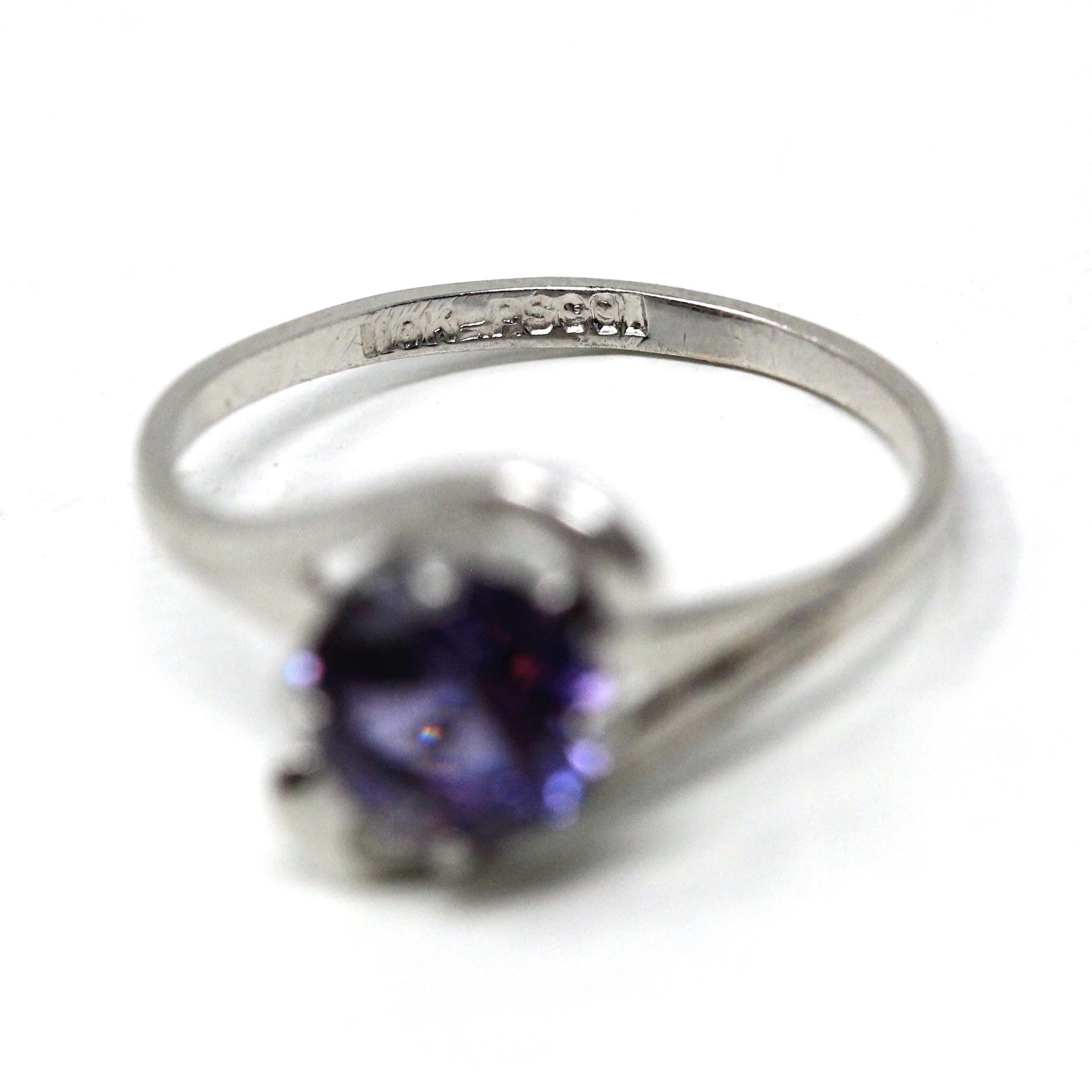Created Color Change Sapphire Ring - Mid Century 10k White Gold Purple Pink 1.25 CT Stone - Circa 1960s Size 5 3/4 Fine Statement Jewelry