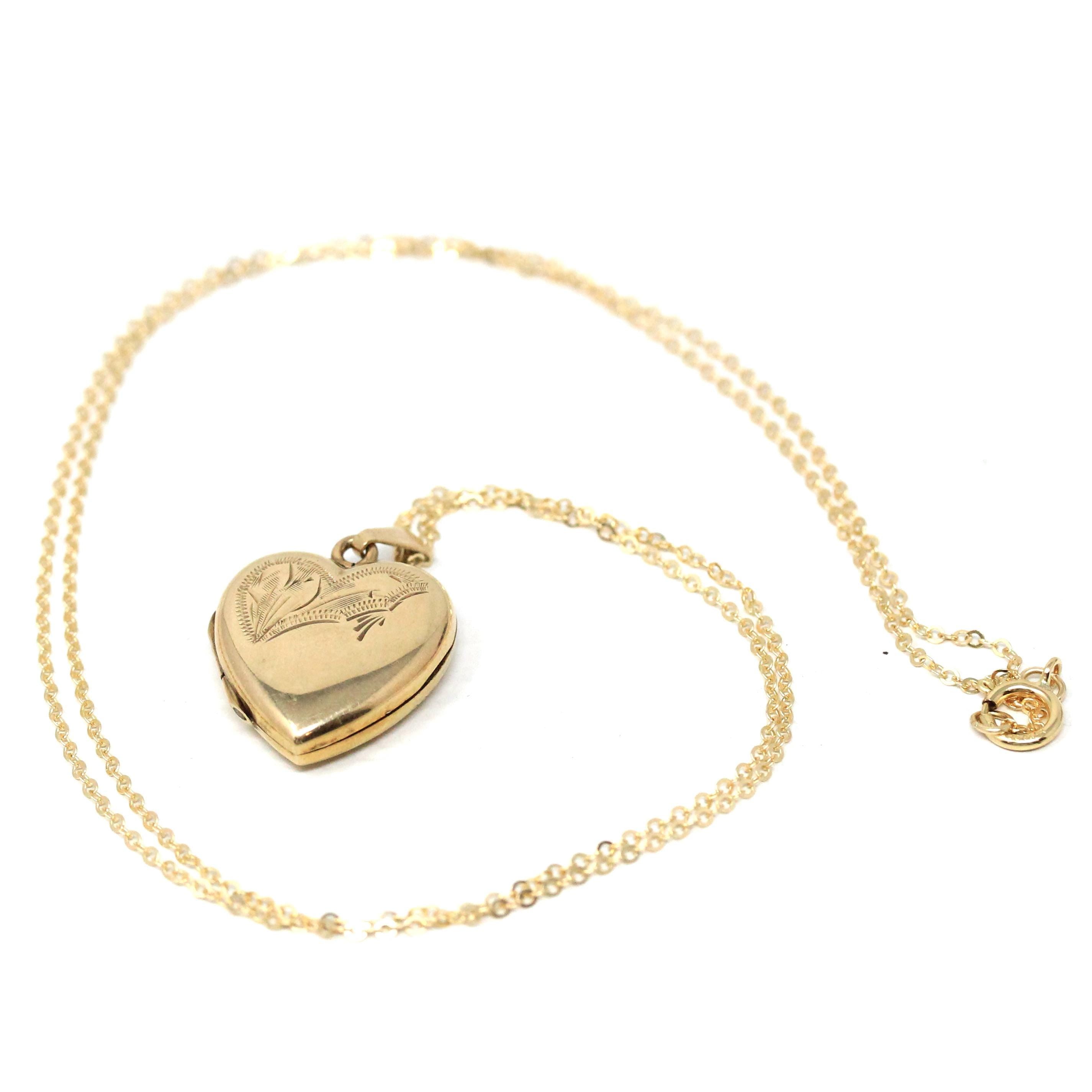 Vintage Heart Locket - Retro 9ct Yellow Gold Keepsake Pendant Necklace - Circa 1960s Era Engraved Designs Photograph Fine Flower Jewelry