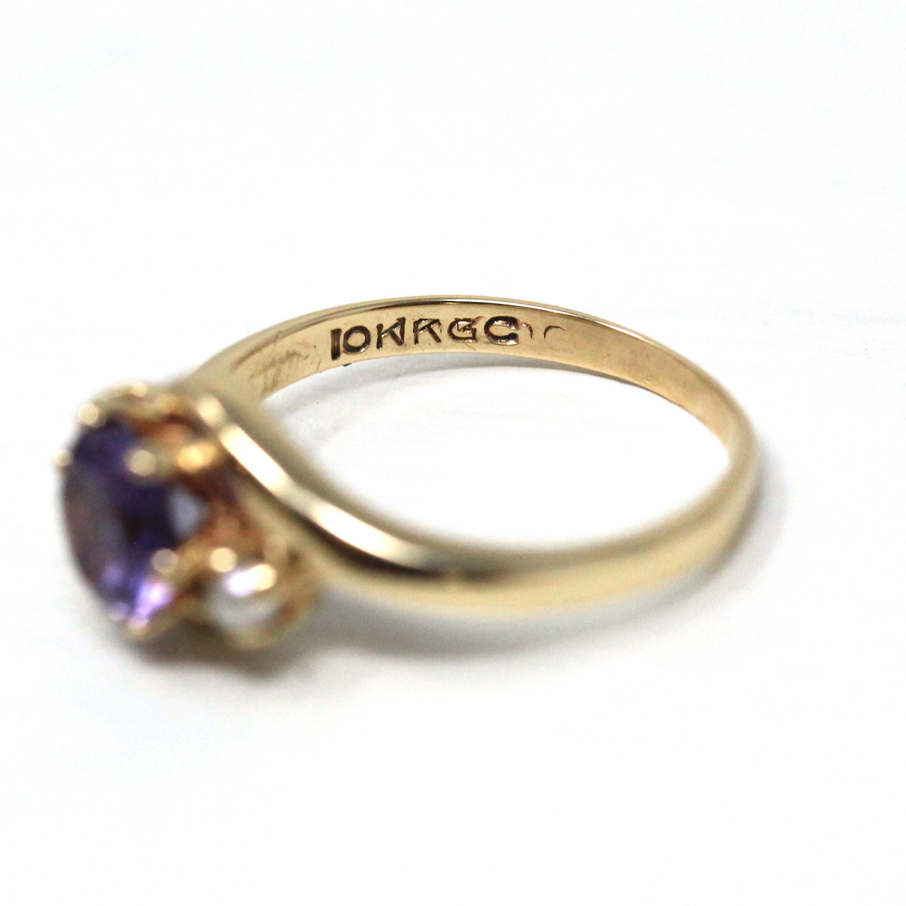 Retro Bypass Ring - 10k Yellow Gold Created Color Change Sapphire & Cultured Pearl Gems- Circa 1960s Era Size 4 1/4 Fine Statement Jewelry