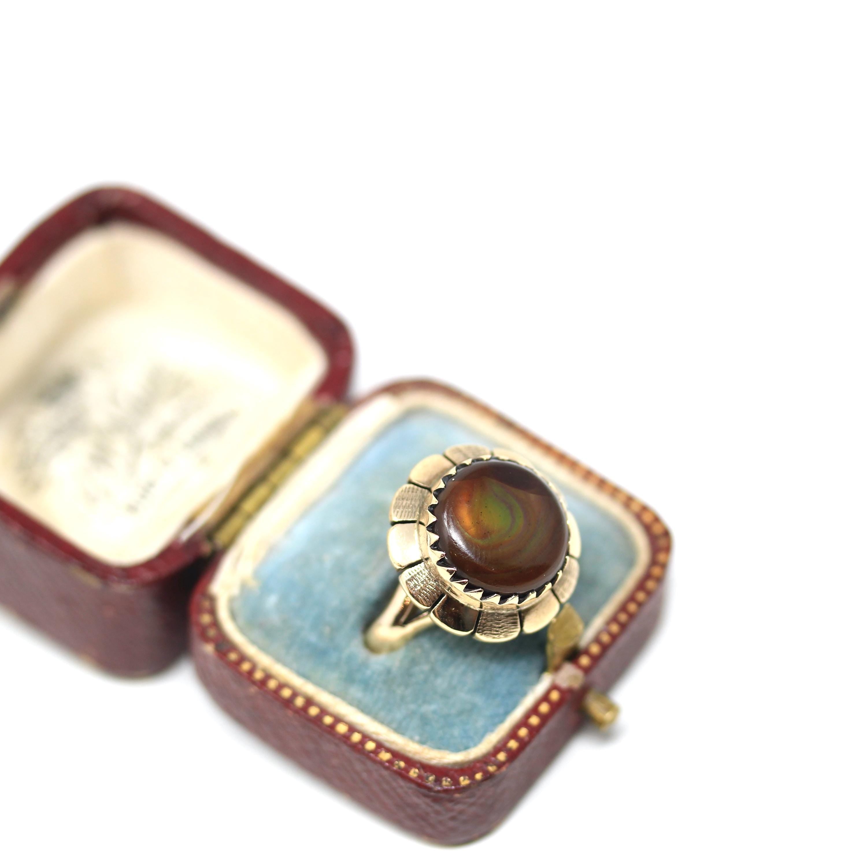 Vintage Fire Agate Ring - Retro 14k Yellow Gold Iridescent Brown Statement - Circa 1960s Size 6 1/4 Daisy Flower Solitaire 60s Fine Jewelry
