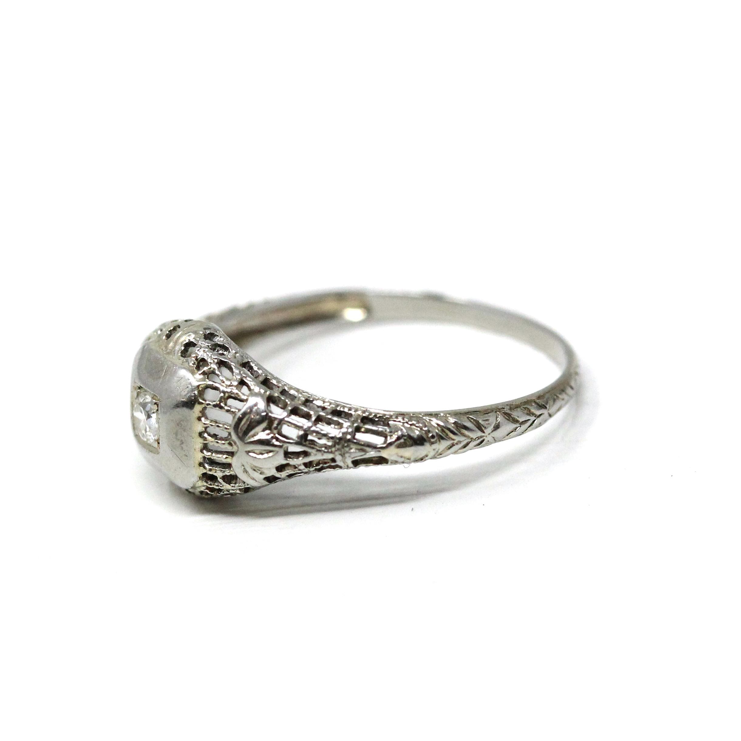 Vintage Diamond Ring - Art Deco 18k White Gold Natural Gemstone Solitaire - Circa 1930s Era Size 6 1/4 Filigree Leaf Motif Fine 30s Jewelry