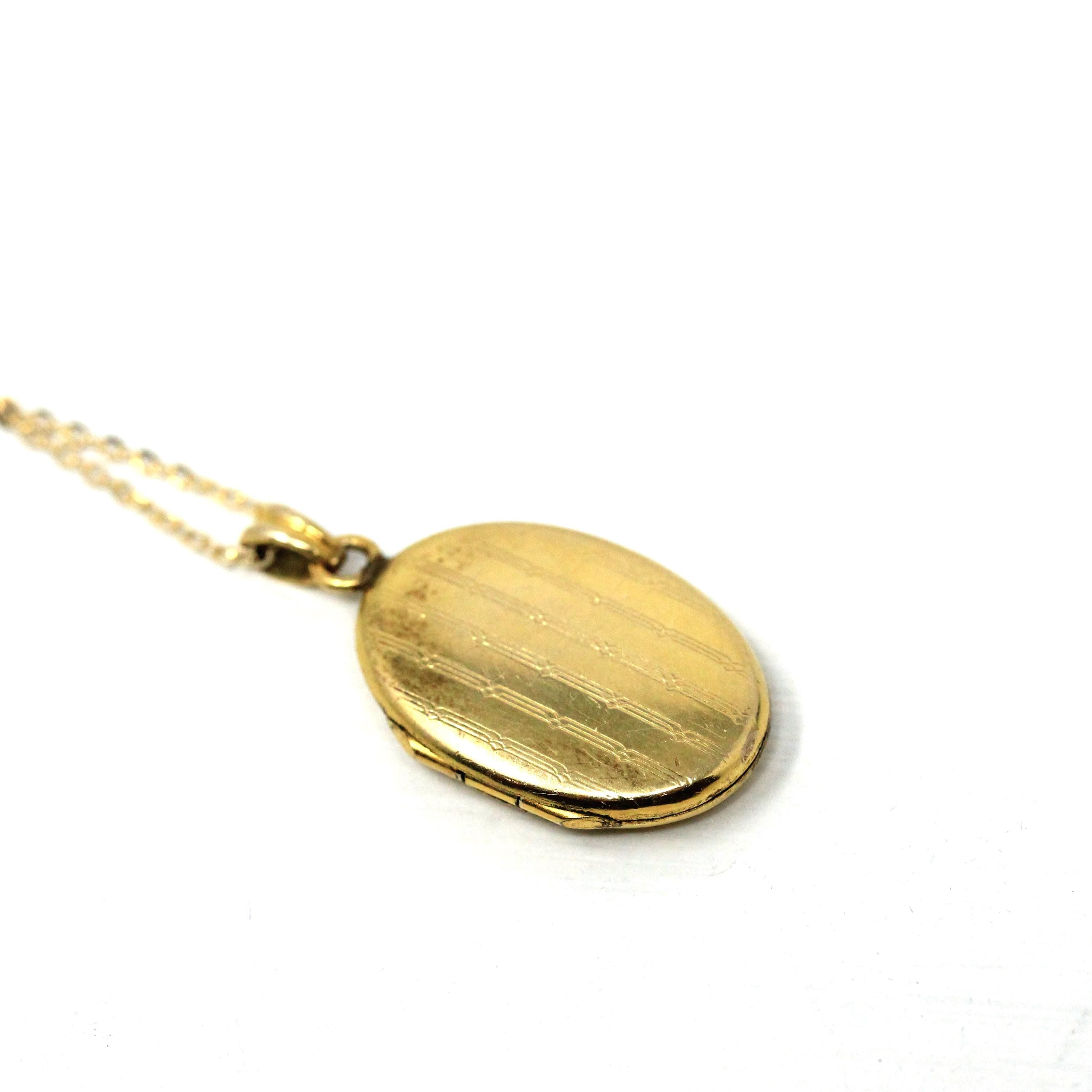 Star Diamond Locket - Retro 12k Gold Filled Oval Celestial Natural Gemstone Pendant Necklace - Vintage Circa 1940s Era Hayward 40s Jewelry