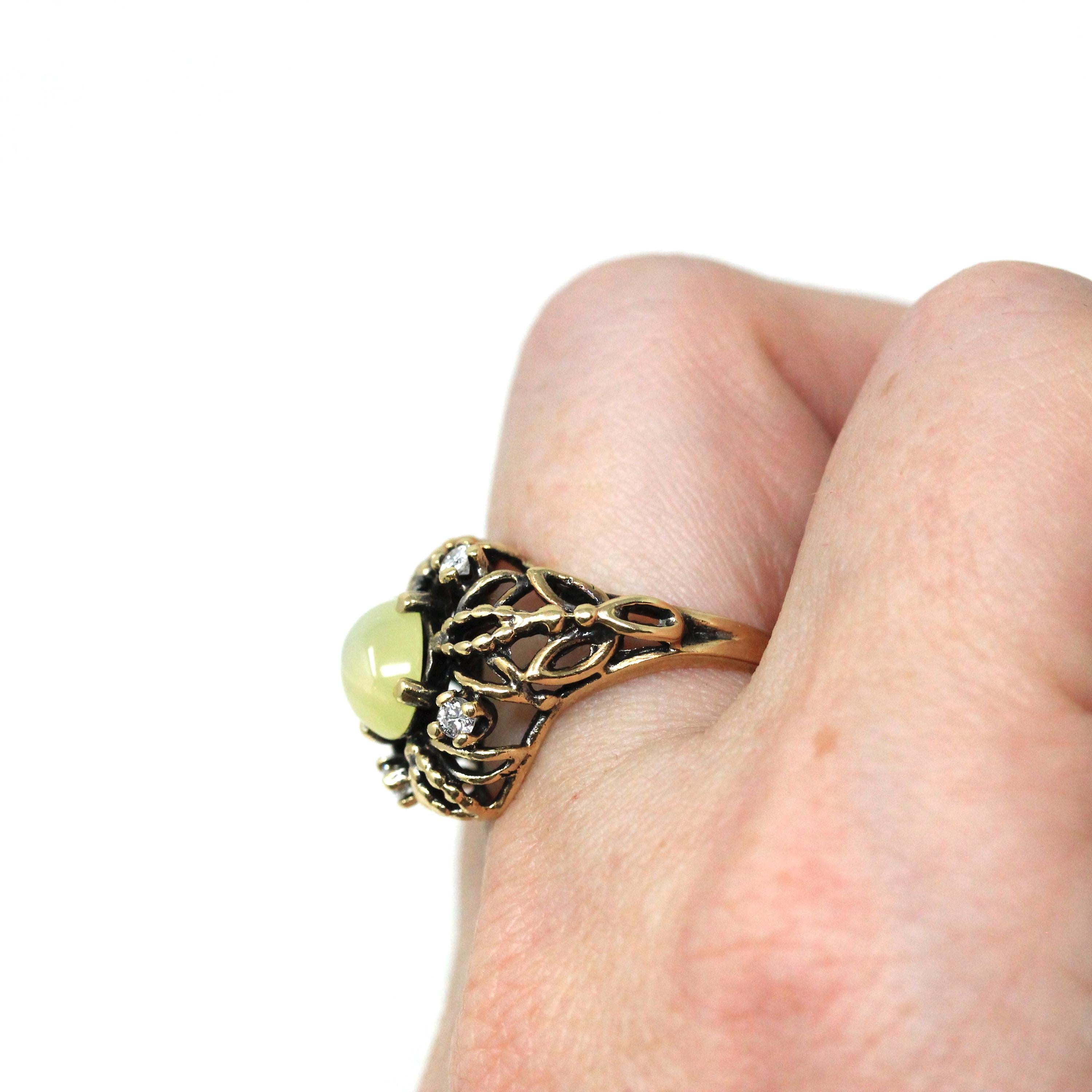 Linde Star Sapphire Ring - Retro 14k Yellow Gold & Natural Diamonds - Vintage Circa 1970s Era Size 6 3/4 Rope Filigree Floral Fine Jewelry