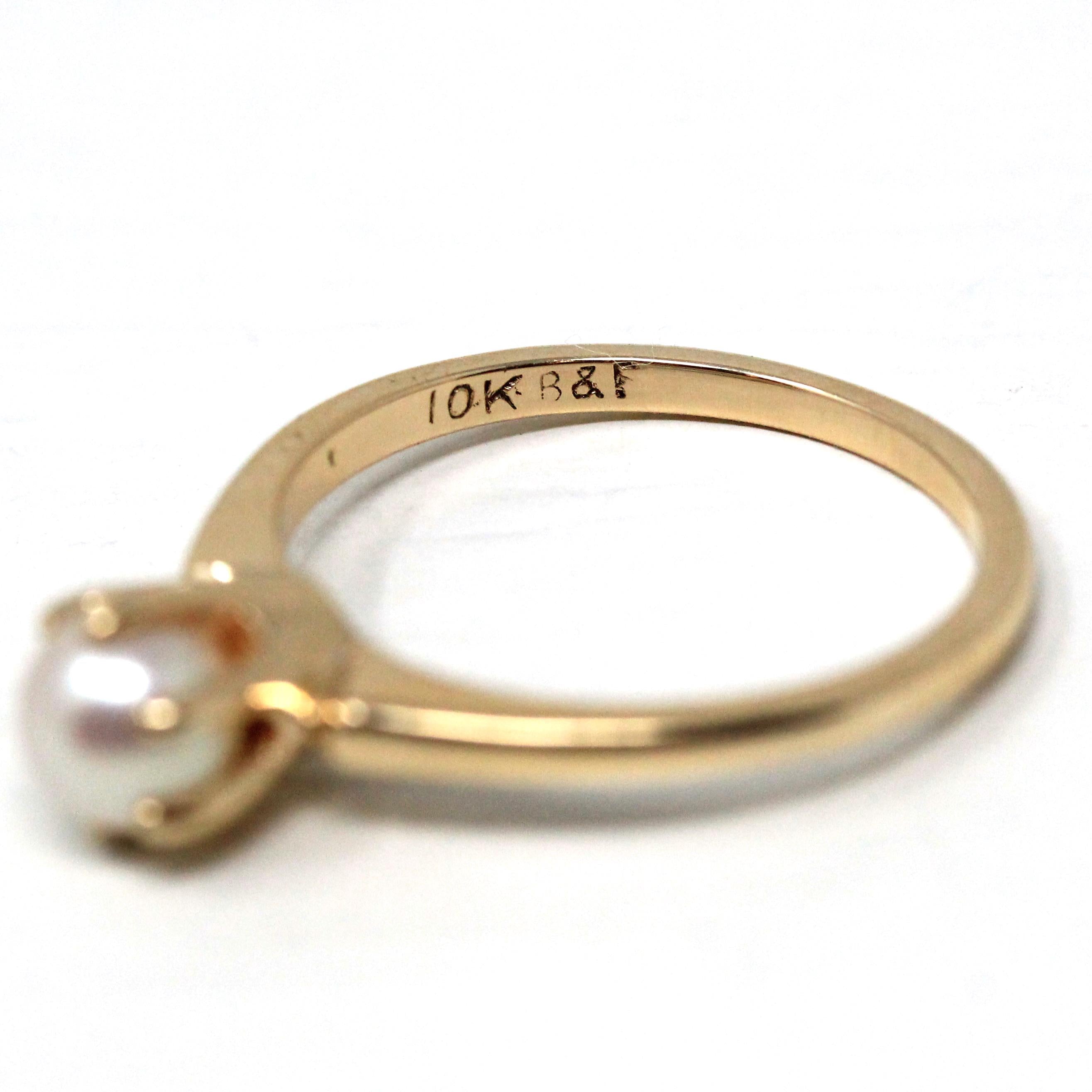 Cultured Pearl Ring - Retro 10k Yellow Gold 5.2 mm Solitaire Gemstone - Vintage Circa 1960s Era Size 5.5 Fine Baden & Foss Statement Jewelry