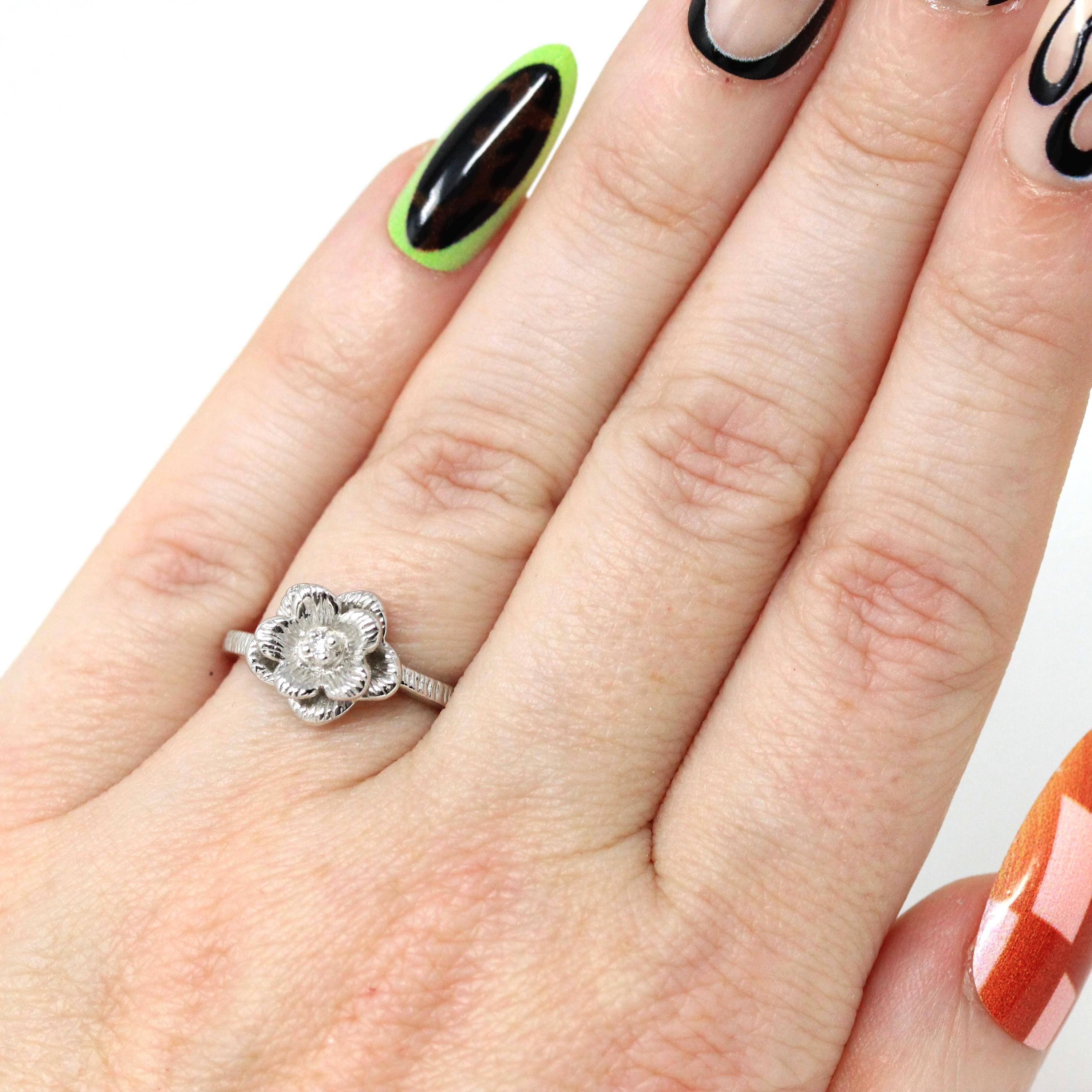 Modern Flower Ring - Estate 14k White Gold Natural Round Brilliant Cut Diamond - Vintage Circa 1990s Era Size 5 Fine Statement Jewelry