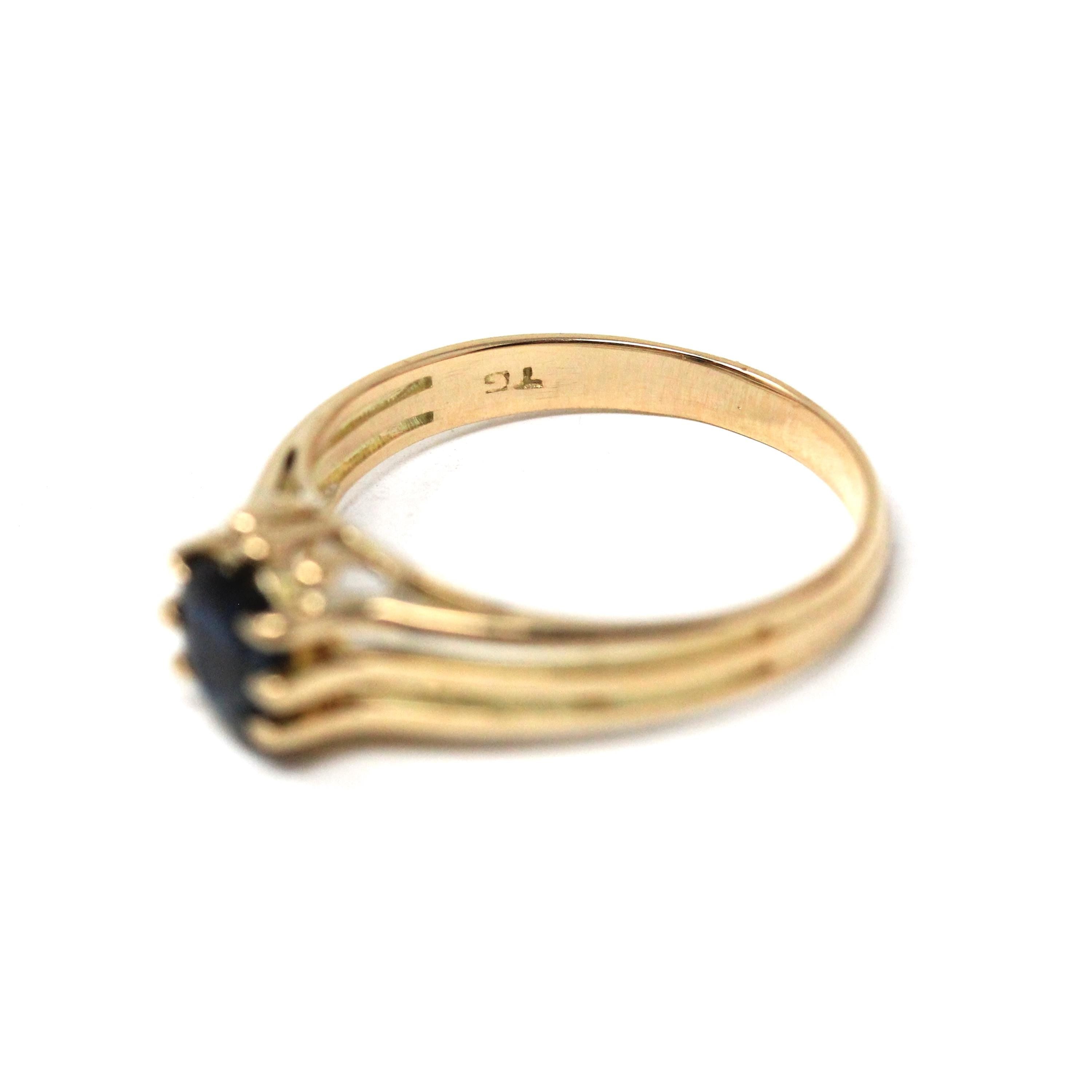 Estate Sapphire Ring - Modern 14k Yellow Gold Natural Blue Gemstone Solitaire - Circa 2000s Size 6 1/4 Engagement Split Shank Fine Jewelry