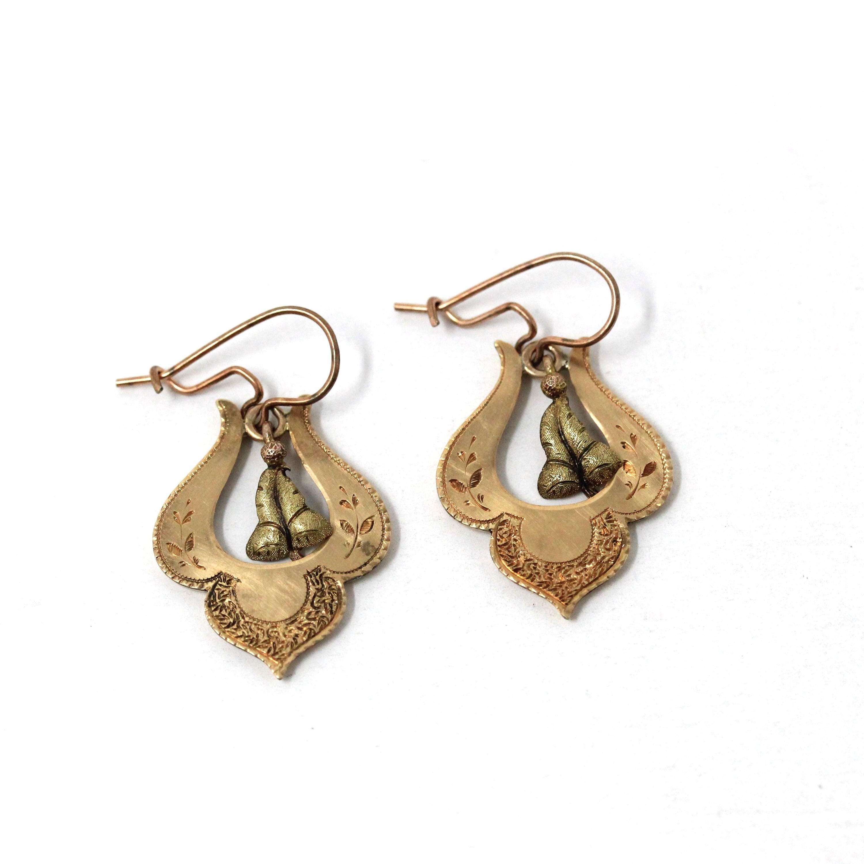 Victorian Statement Earrings - Antique Gold Filled Ivy Leaf Nature Engraved - Circa 1890s Era Wire Backs Statement Fashion Accessory Jewelry