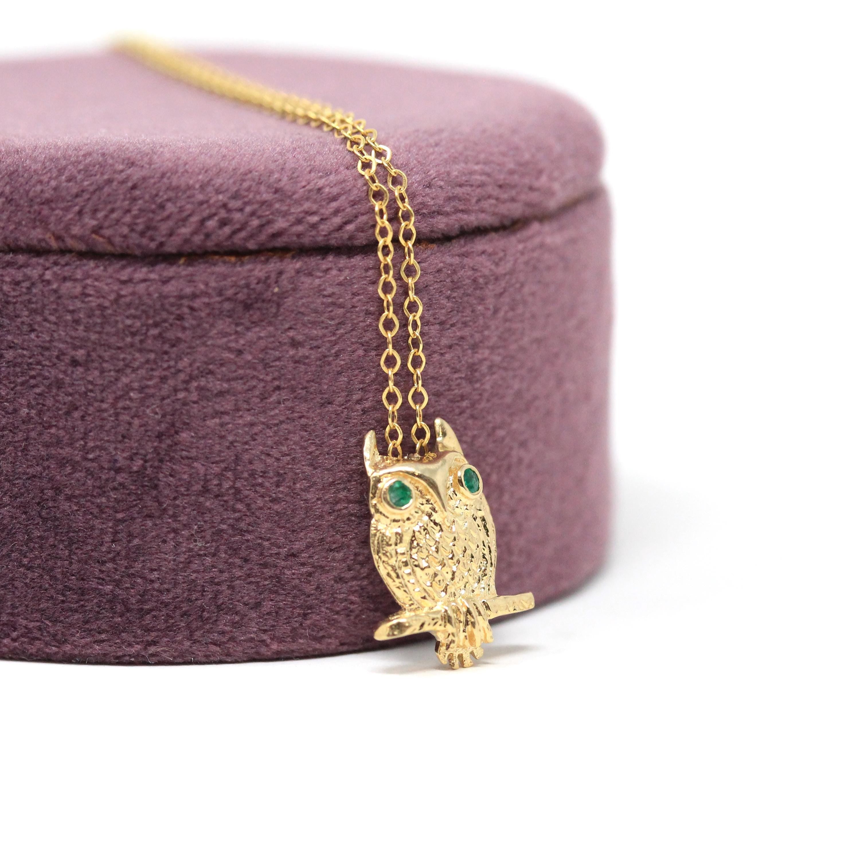 Modern Owl Charm - Estate 14k Yellow Gold Natural Emerald Eyes Gemstones Pendant Necklace - May Birthstone Bird Animal Dainty Fine Jewelry
