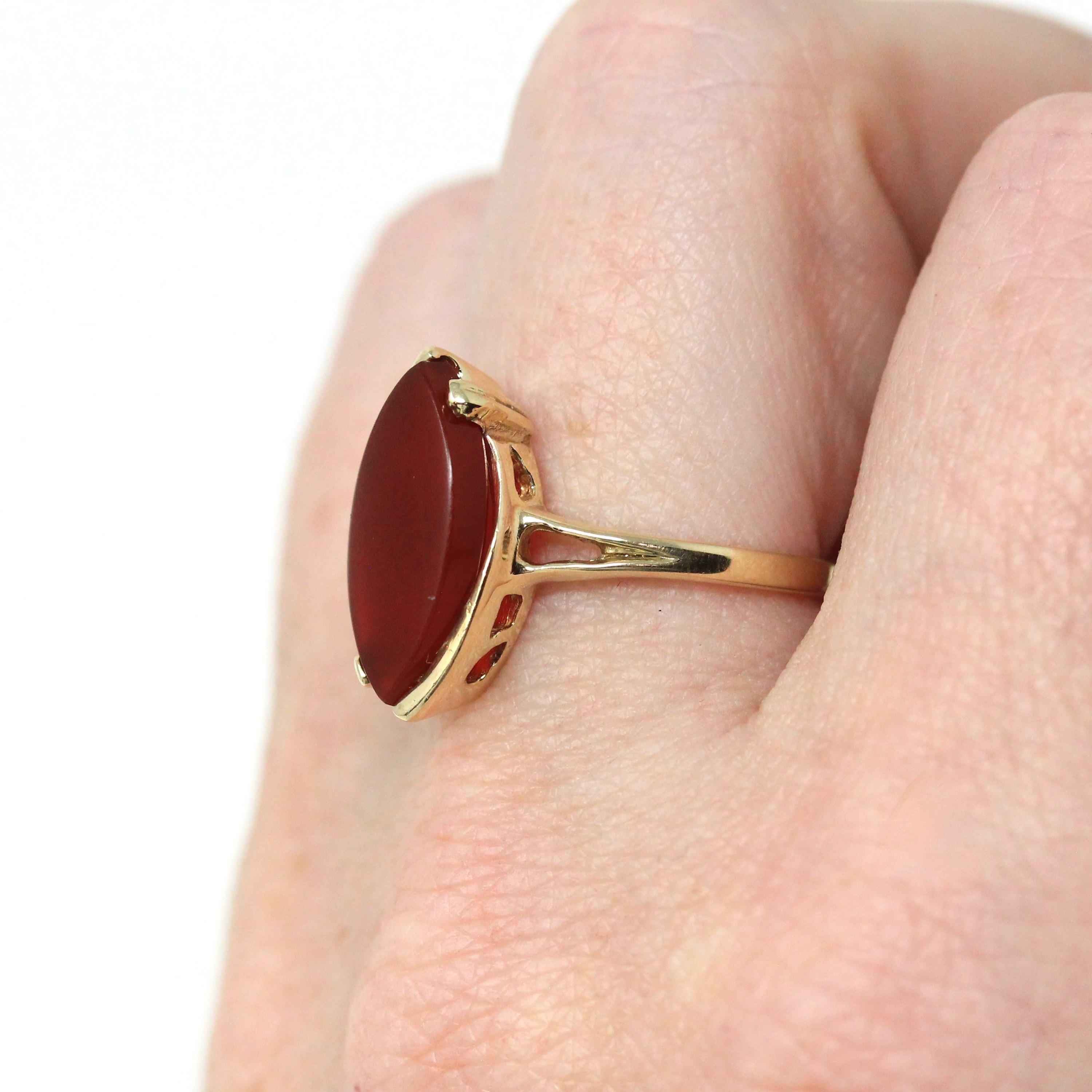 Vintage Carnelian Ring - Retro 10k Yellow Gold Natural Red