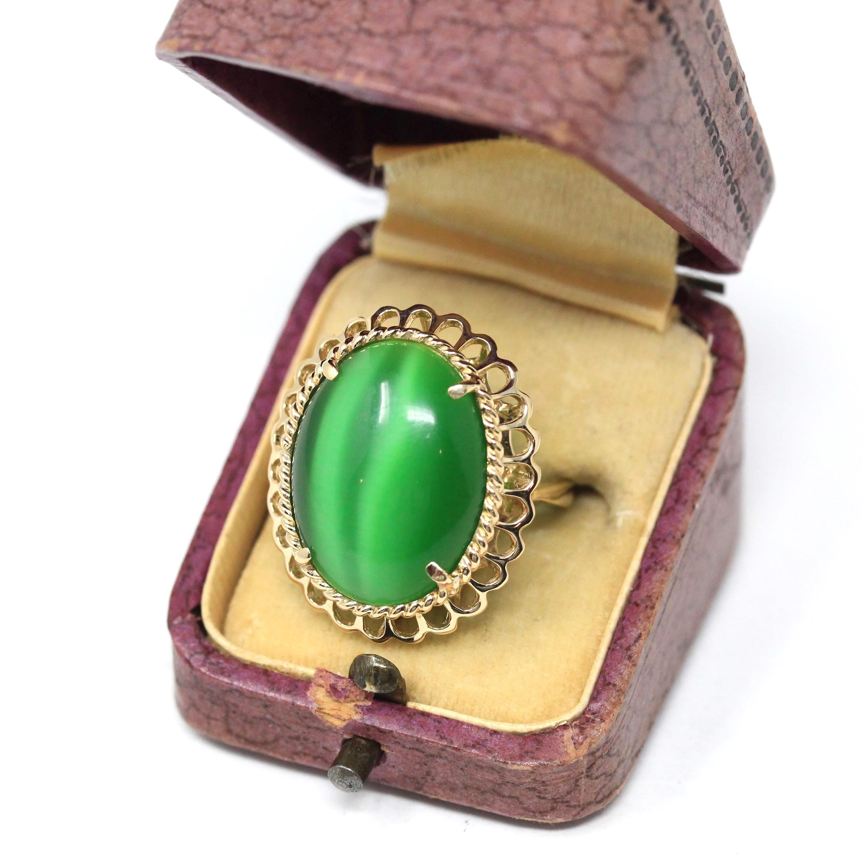 Cats Eye Glass Ring - Modern 14k Yellow Gold Oval Cabochon Green Stone - Estate Circa 2000s Era Size 6.5 Scalloped Halo Fine Fashion Jewelry