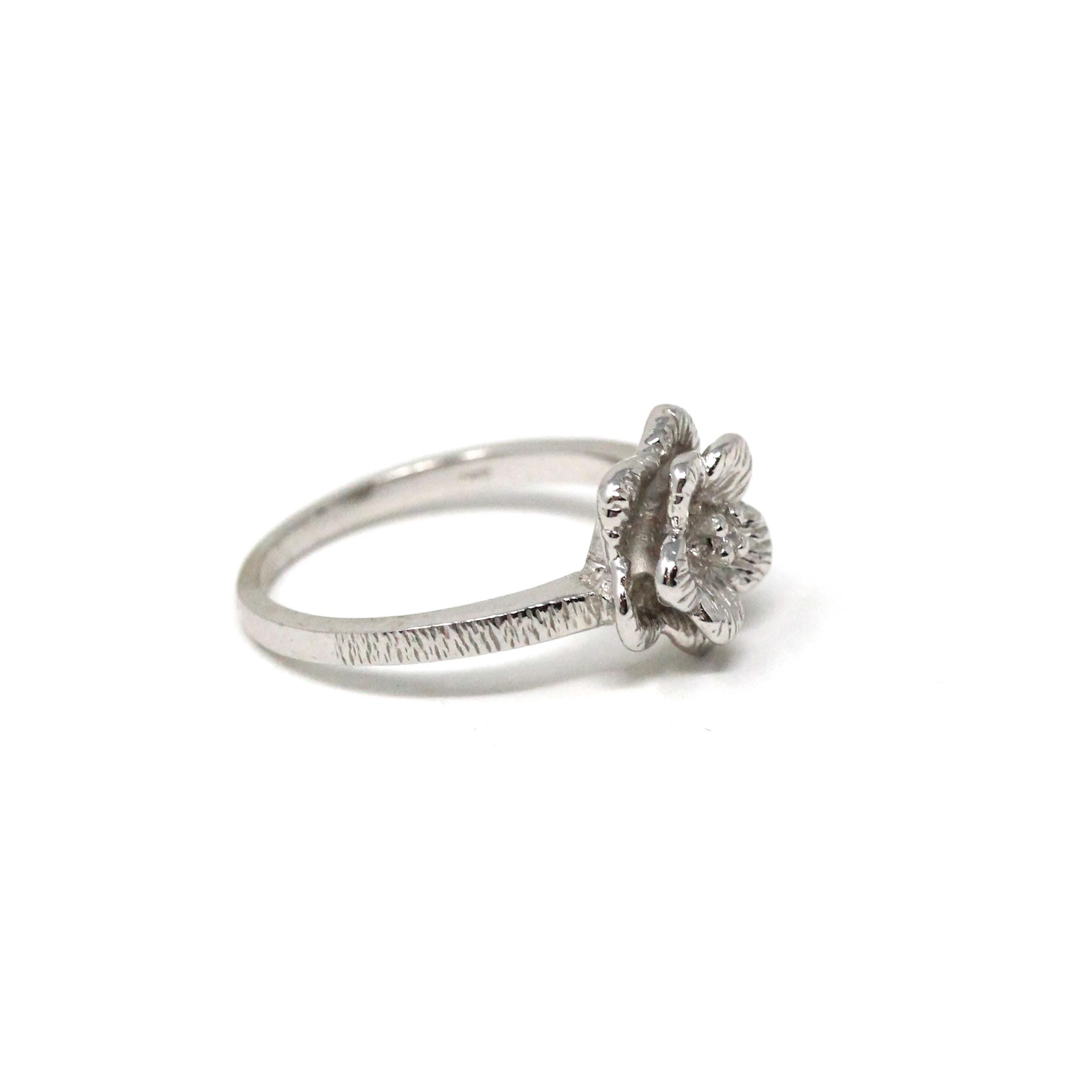 Modern Flower Ring - Estate 14k White Gold Natural Round Brilliant Cut Diamond - Vintage Circa 1990s Era Size 5 Fine Statement Jewelry