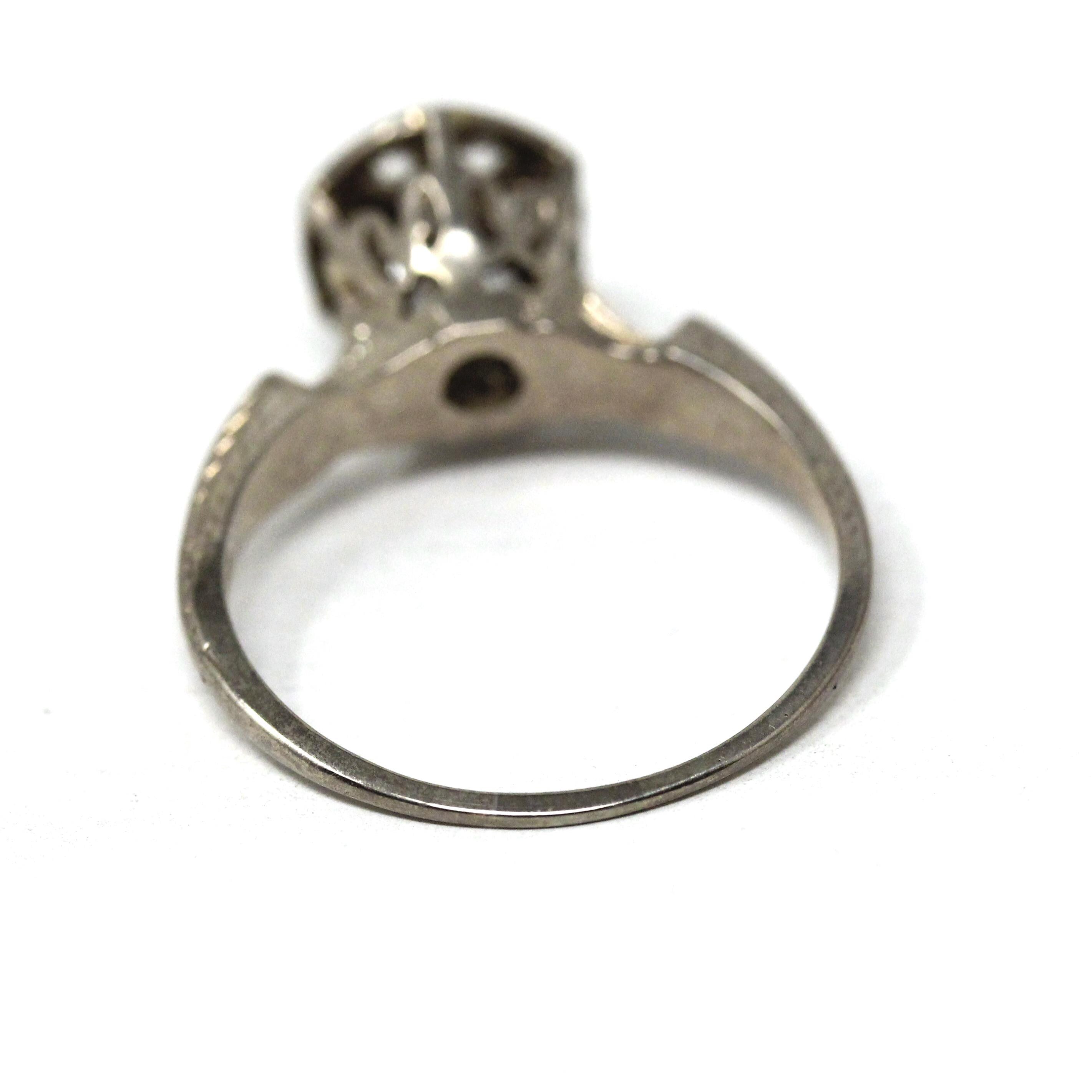 Art Deco Flower Ring - Vintage 14k White Gold Diamond 0.42 CTW Gemstone - Circa 1930s Era Size 7 1/2 Wheat Engraved Fine Statement Jewelry