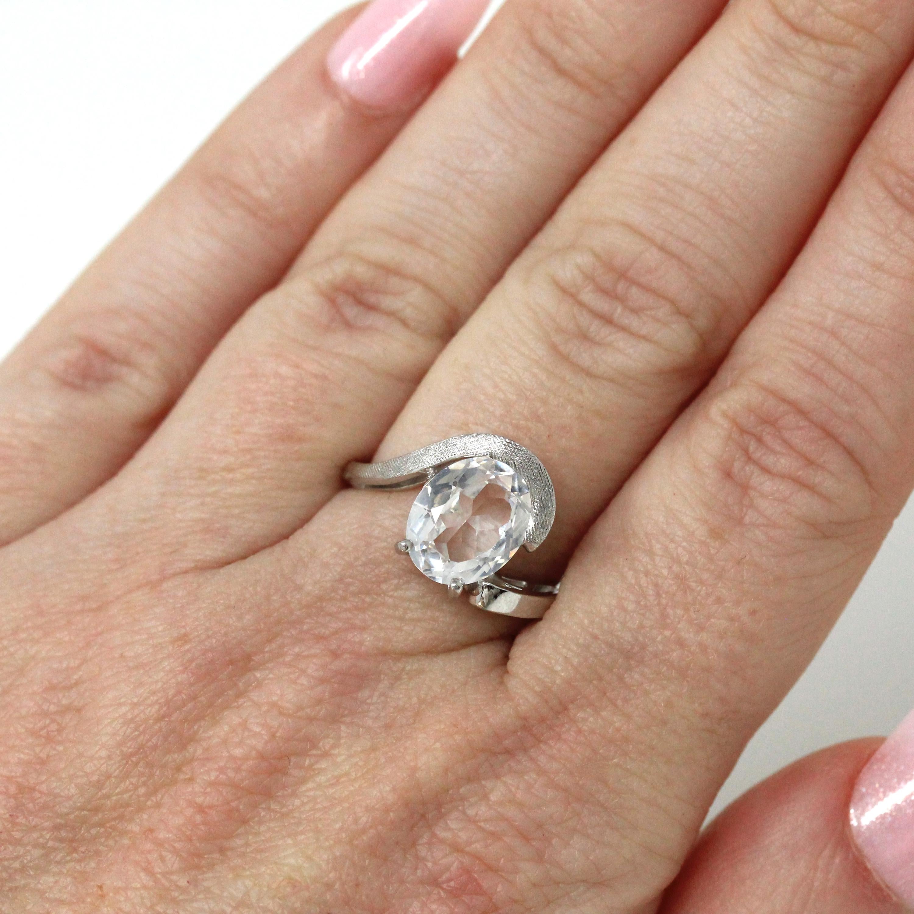 Created Spinel Ring - Retro 10k White Gold Oval Faceted White Stone - Vintage Circa 1960s Era Size 5 3/4 Fine Simulated Diamond Jewelry