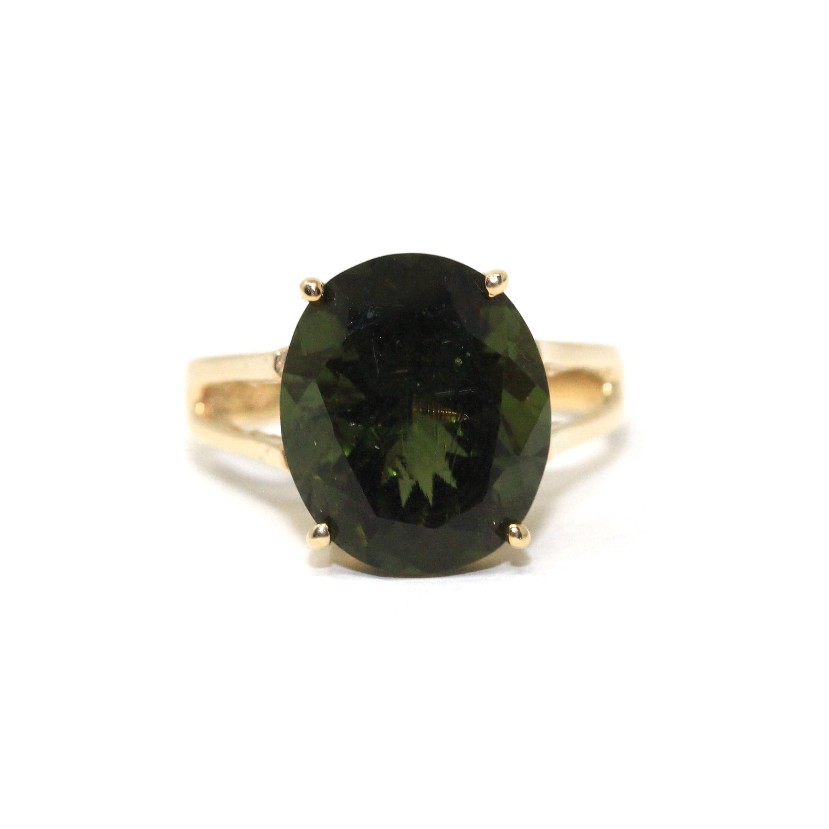 Moldavite Solitaire Ring - Modern 2000s 10k Yellow Gold Natural Dark Green Glass Oval Gemstone - Estate Size 4 3/4 Split Shank Fine Jewelry
