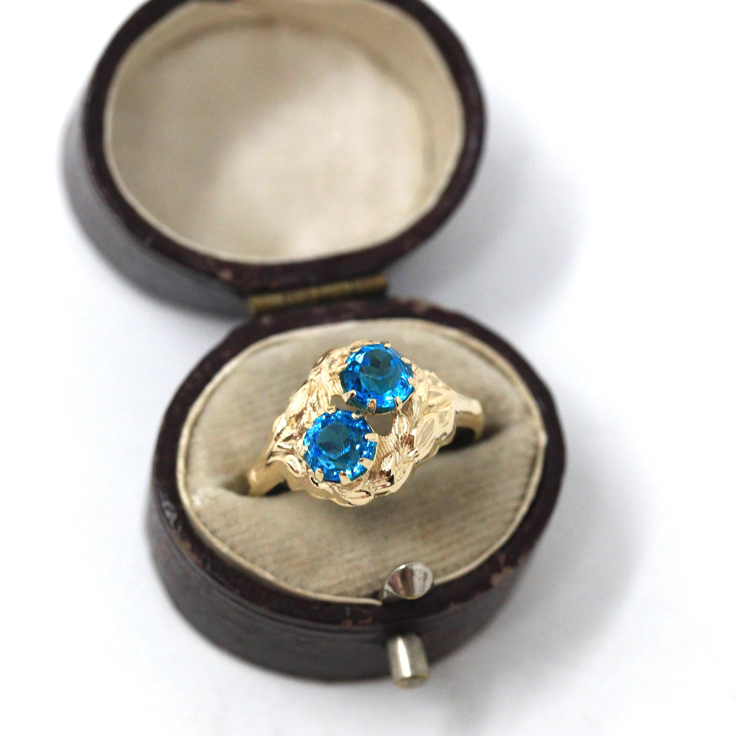 Vintage Toi Et Moi Ring - Mid Century Era 10k Yellow Gold Bright Blue Glass Stones - Circa 1940s Size 6 Leaf Details Bypass Fine 40s Jewelry
