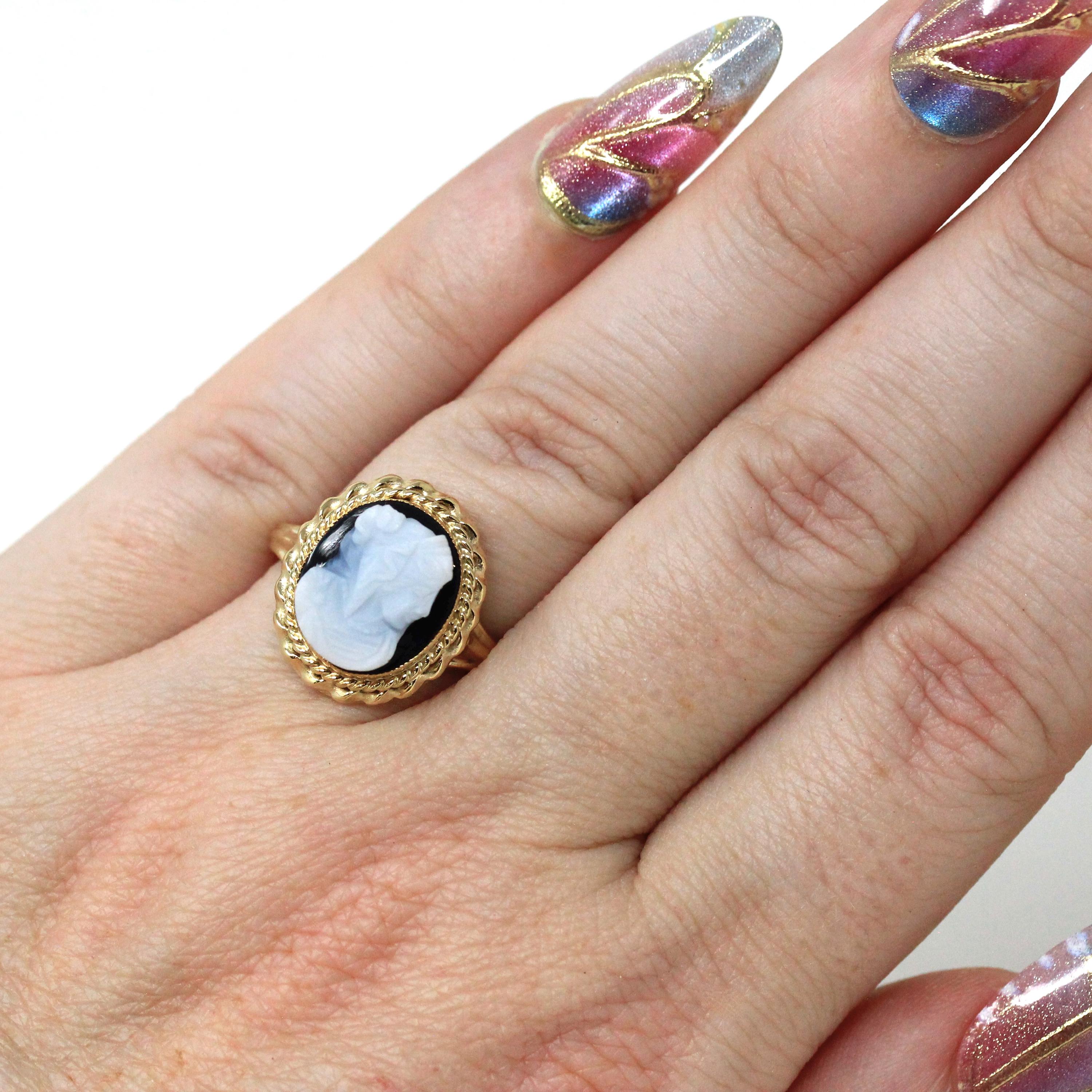 Vintage Onyx Cameo Ring - Retro 10k Yellow Gold Carved Oval Black and White Woman's Profile Silhouette - Circa 1960s Size 5 1/2 Fine Jewelry