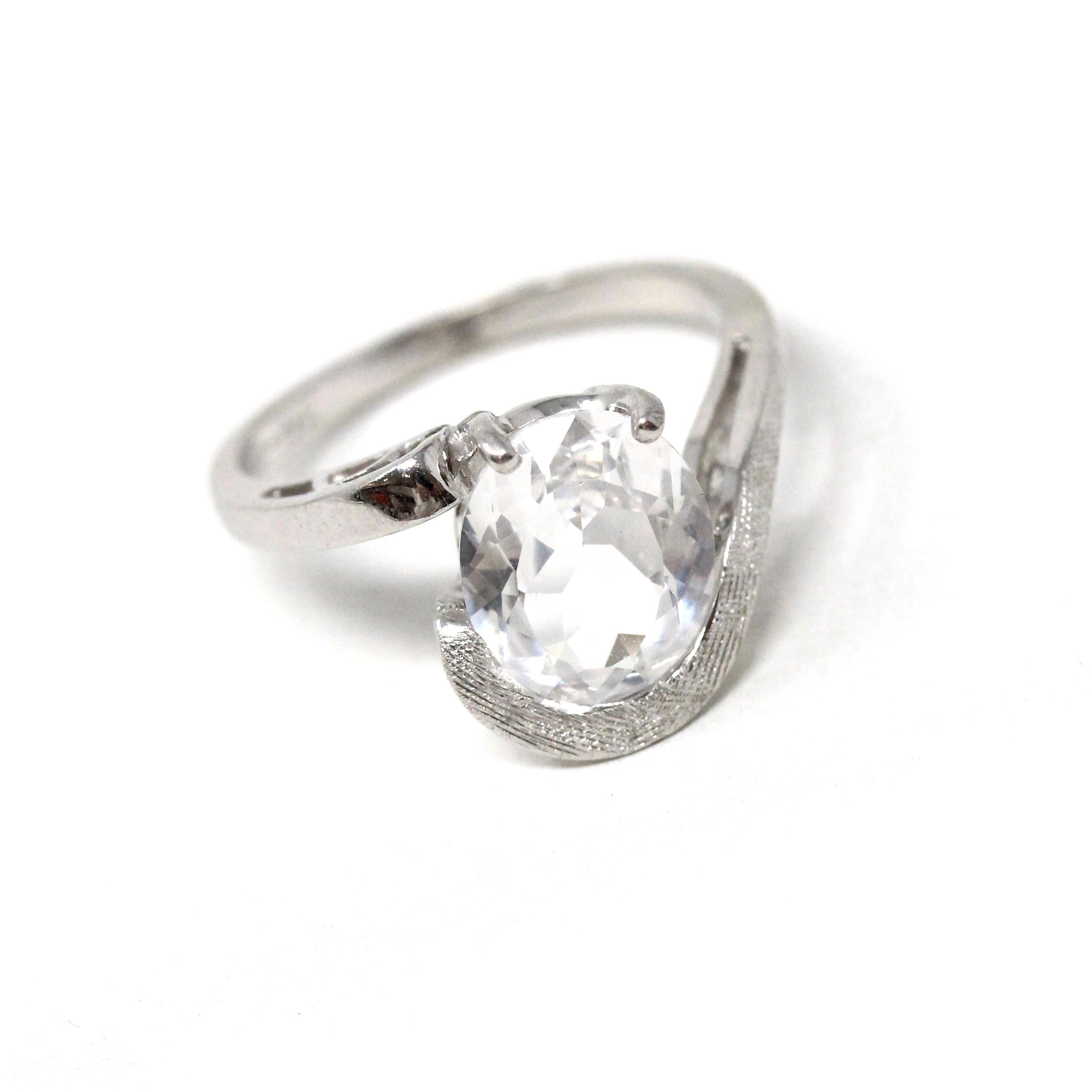 Created Spinel Ring - Retro 10k White Gold Oval Faceted White Stone - Vintage Circa 1960s Era Size 5 3/4 Fine Simulated Diamond Jewelry