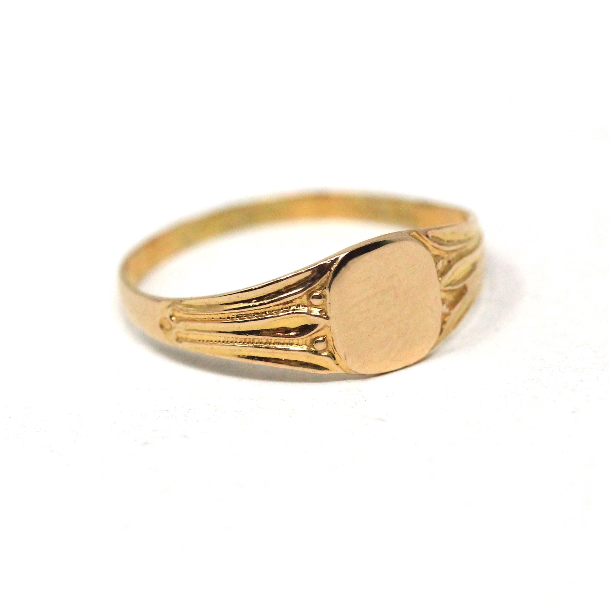 Vintage Blank Signet Ring - Mid Century 10k Yellow Gold Round Midi Pinky Baby Band - Circa 1940s Era Size 2 1/4 Petite Dainty Fine Jewelry