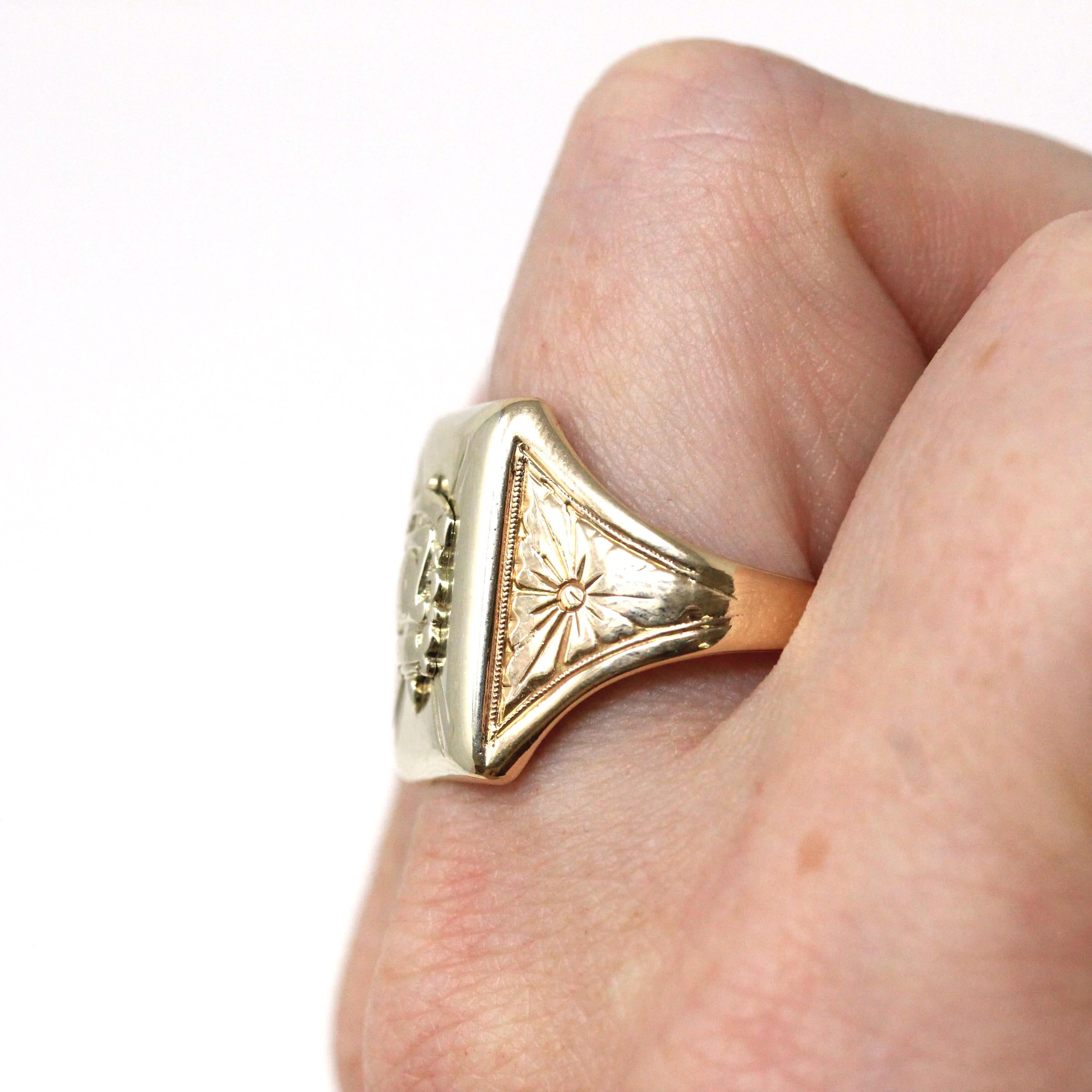 Vintage Signet Ring - 10k Yellow Gold United States Navy Anchor Crest - Circa 1940s Mid Century Size 10 Men's Military Fine Josten's Jewelry