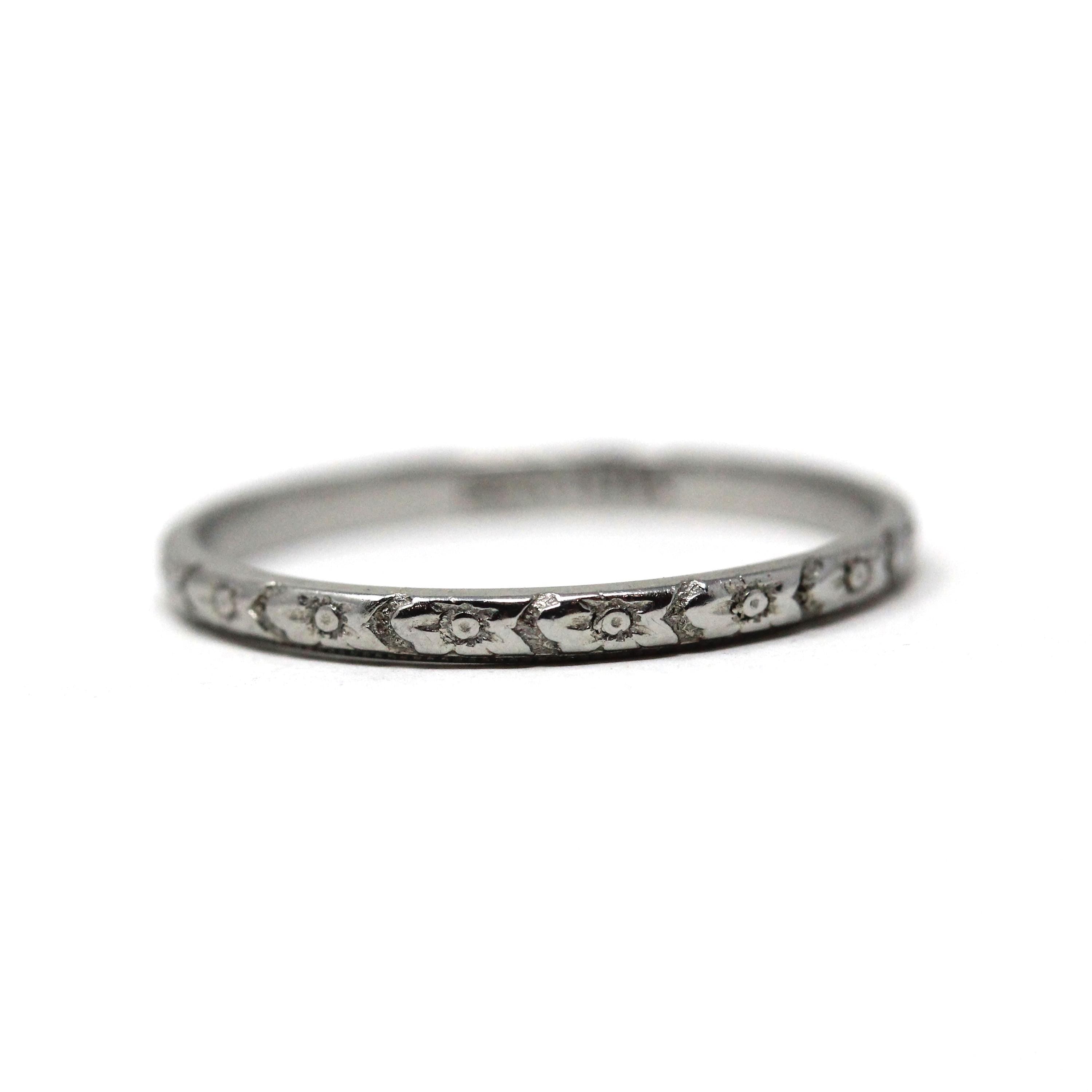 Floral Wedding Band - Vintage Art Deco 18k White Gold Flower Eternity Ring - Circa 1930s Era Size 7 1/2 Bridal Unisex Engraved Fine Jewelry