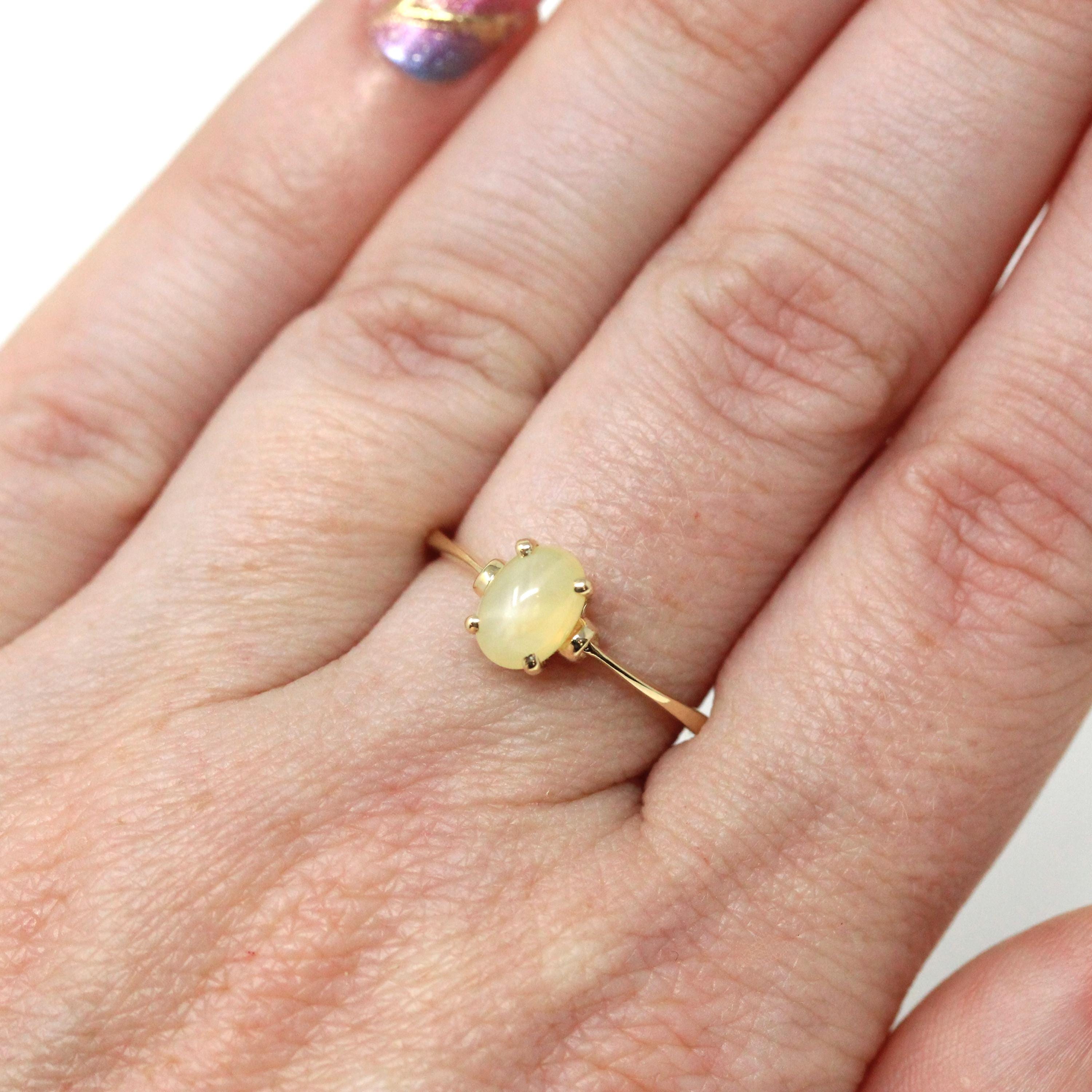 Created Yellow Star Sapphire Ring - Retro 14k Yellow Gold 1.25 CT Stone - Vintage Circa 1960s Era Size 6.25 Solitaire September Fine Jewelry