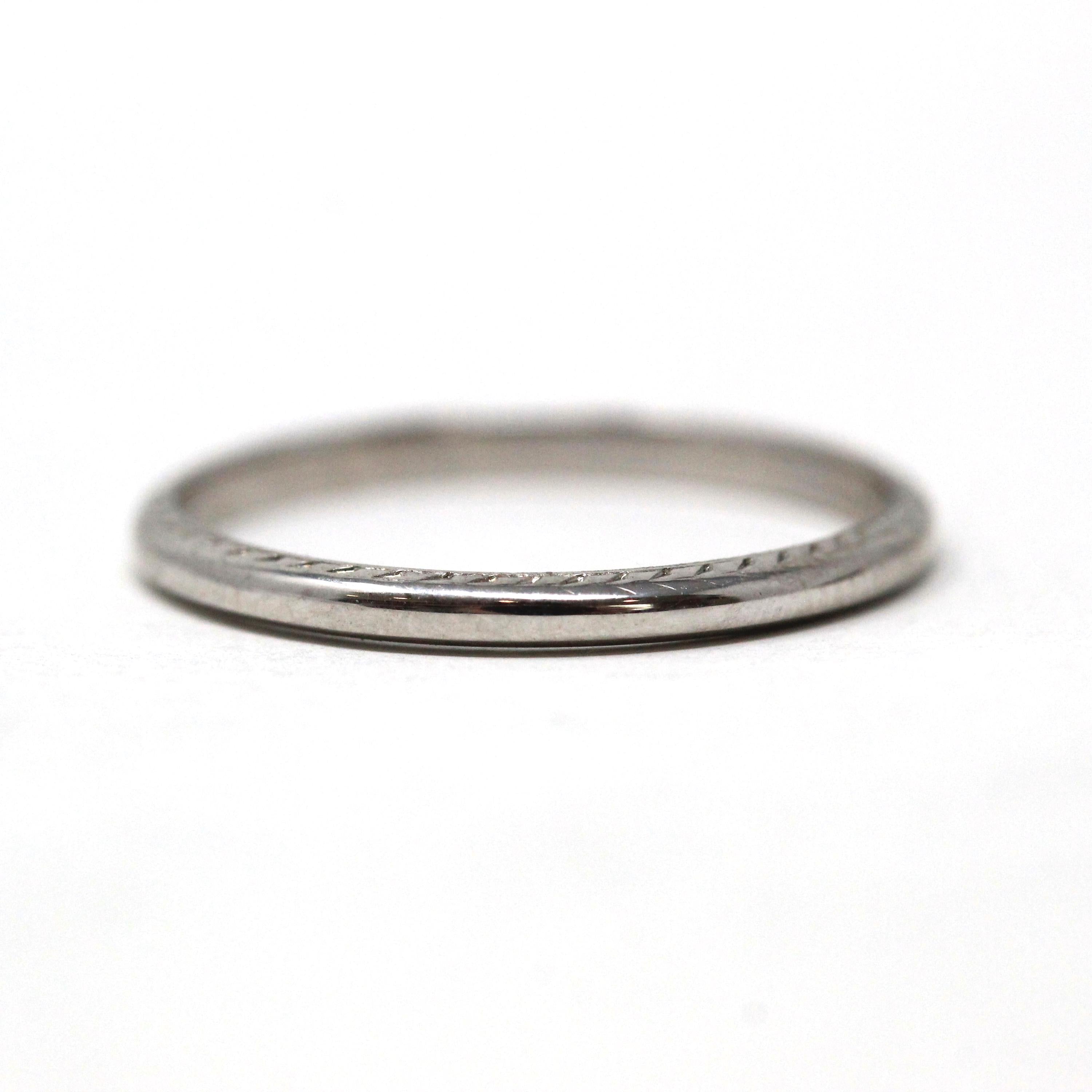 Antique Wedding Band - Art Deco Era 18k White Gold Eternity Wheat Design Ring - Vintage Circa 1920s Size 5 1/2 Wedding Bridal Fine Jewelry