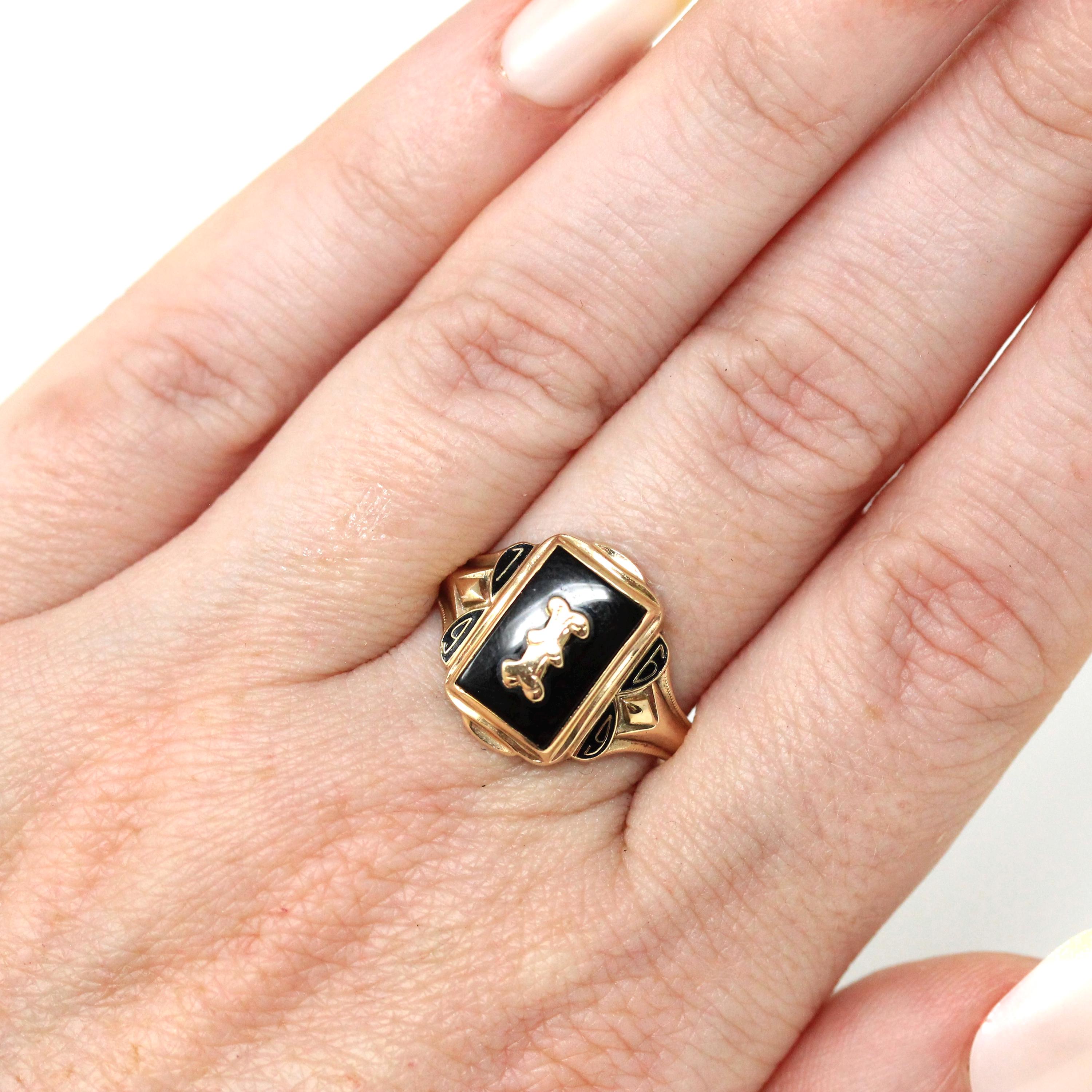 Initial "I" Ring - Retro 10k Yellow Gold Black Chalcedony & Enamel Signet - Vintage Circa 1960s Era Size 8 3/4 Fine Unisex Statement Jewelry