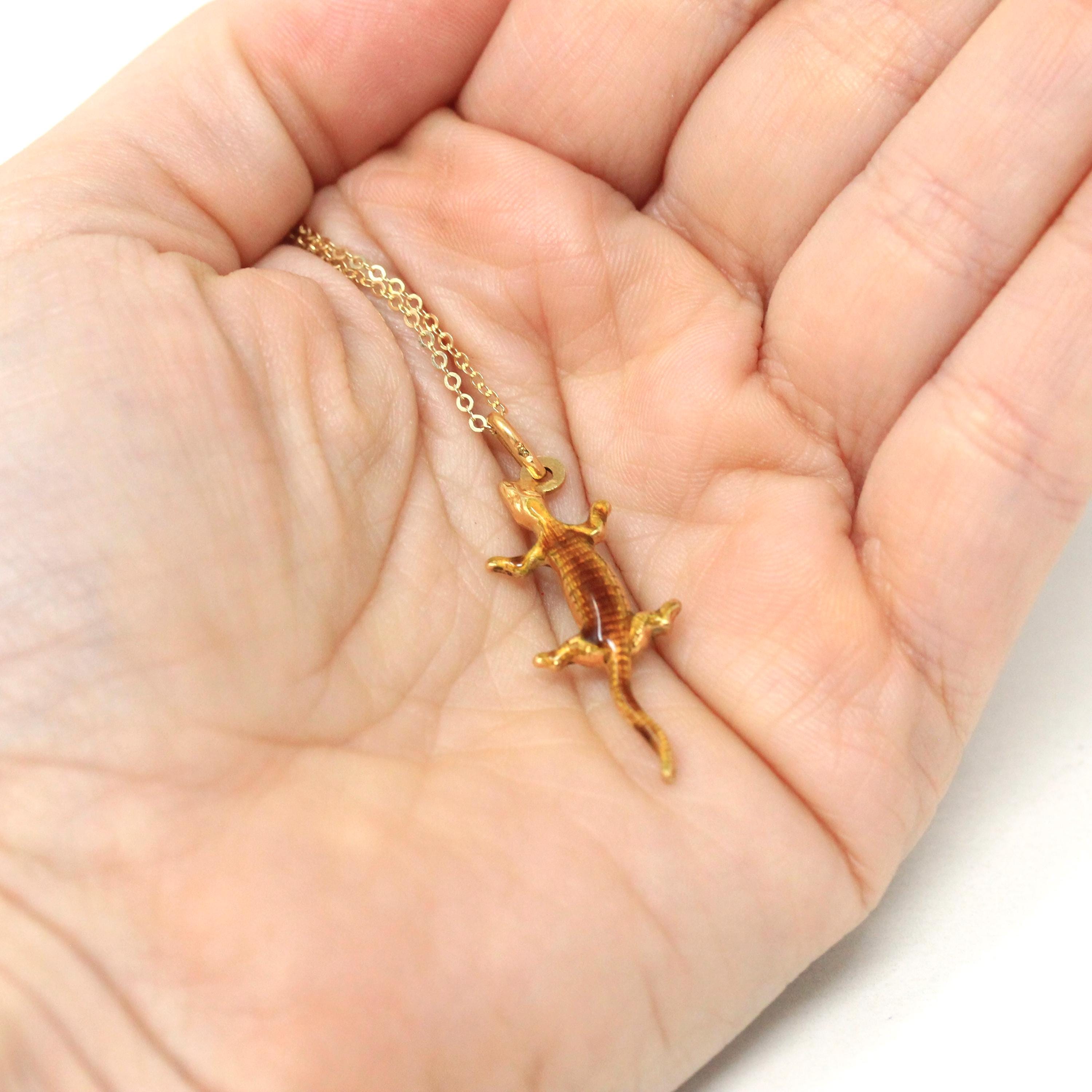 Vintage Lizard Necklace - Retro 18k Yellow Gold & Enamel Figural Reptile Charm - Circa 1960s Era Dainty Pendant Fine Statement 60s Jewelry