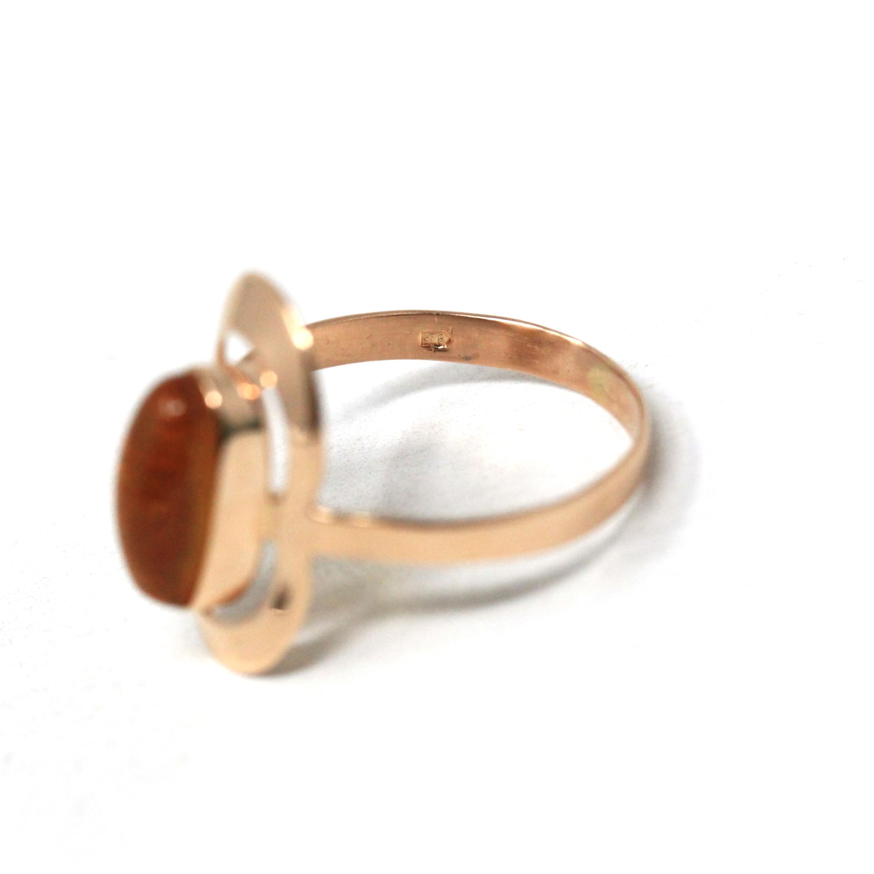 Vintage Amber Ring - Modern 14k Rose Gold Oval Cabochon Cut Bezel Set Fossilized Tree Resin - Circa 1990s Size 7 1/2 Statement Fine Jewelry