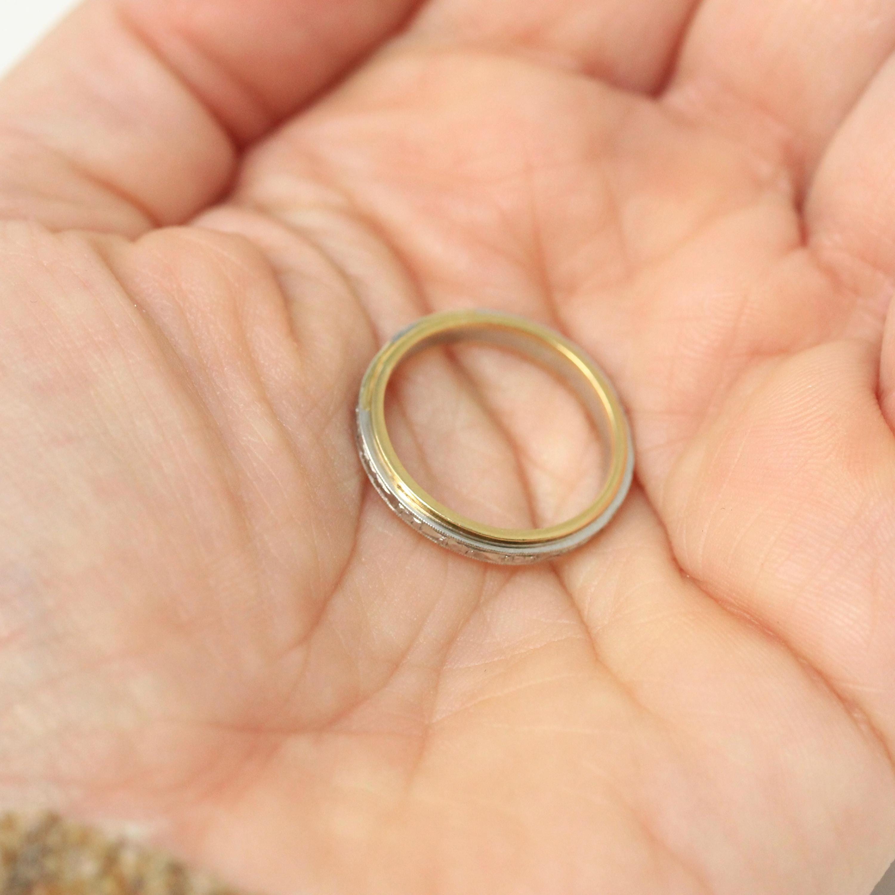 Vintage Two Tone Band - Retro 18k Yellow Gold & Platinum Engraved Floral Designs - Circa 1960s Size 5 1/2 Wedding Unisex Fine Bridal Jewelry