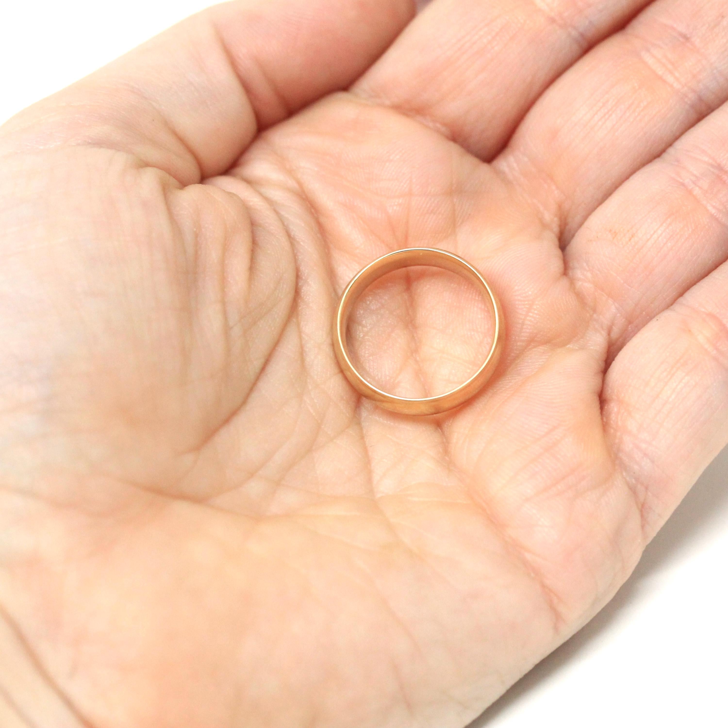 Vintage Wedding Band - Retro 14k Yellow Gold 5.5 MM Plain Comfort Fit Ring - Circa 1960s Era Size 6 Unisex Traub Fine Bridal Jewelry